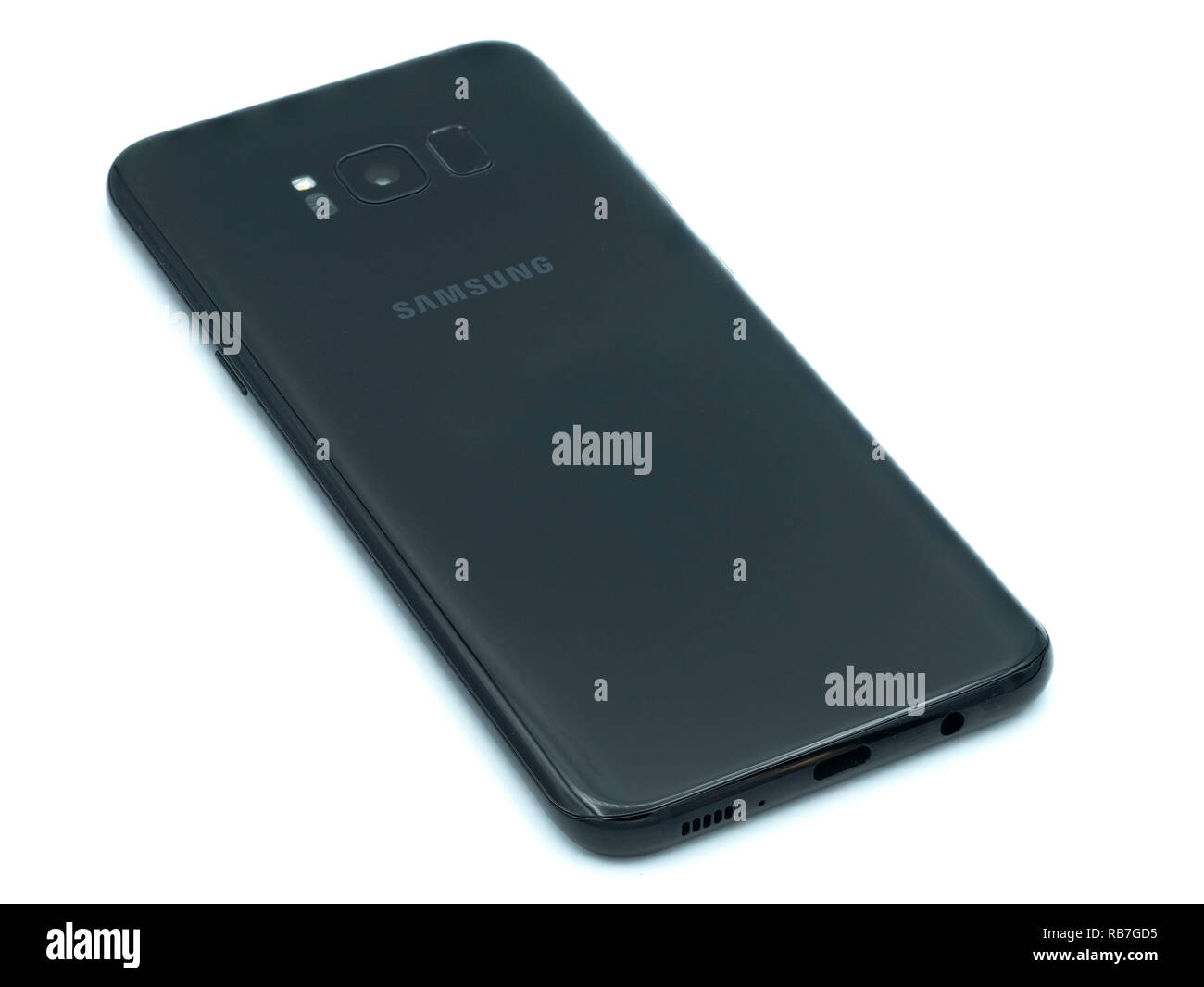 Samsung Galaxy S8 Plus smart phone ritagliare isolati su sfondo bianco Foto Stock