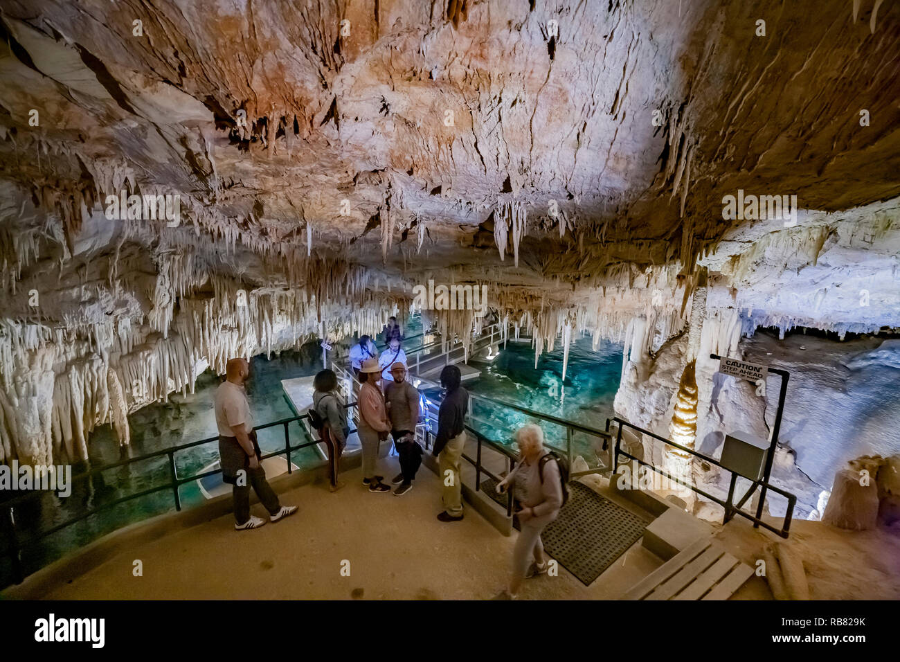 Hamilton, Burmuda. Le grotte di cristallo è una delle Bermuda devono vedere meraviglie naturali. Foto Stock