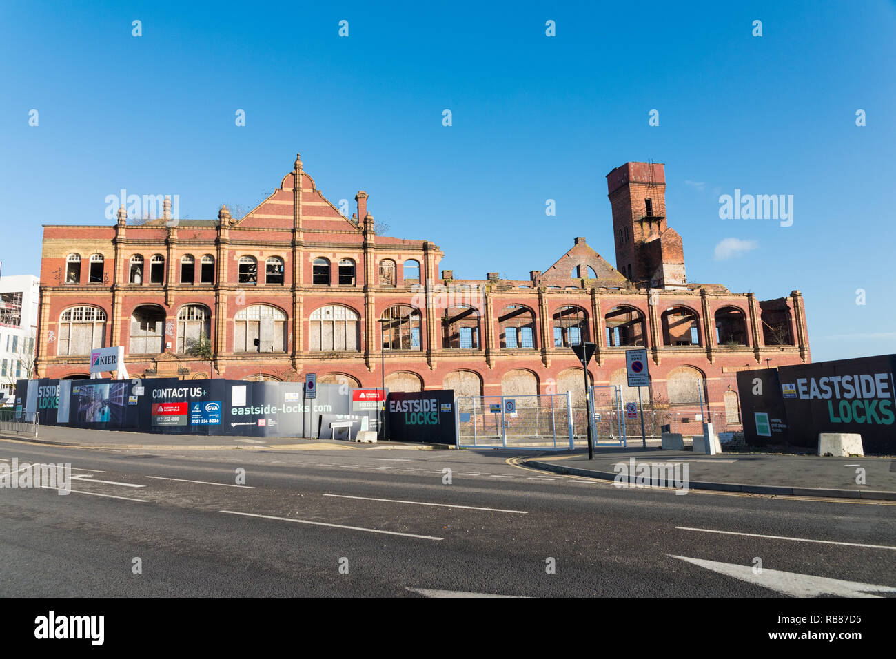 Abbandonati fabbrica vittoriana che fa parte delle serrature Eastside sito di riqualificazione a Belmont fila in Eastside, Birmingham Foto Stock
