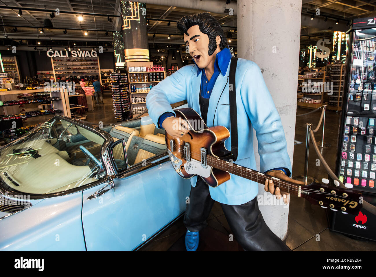 Elvis Presley statua. Negozio di articoli da regalo. Di Los Angeles. Foto Stock