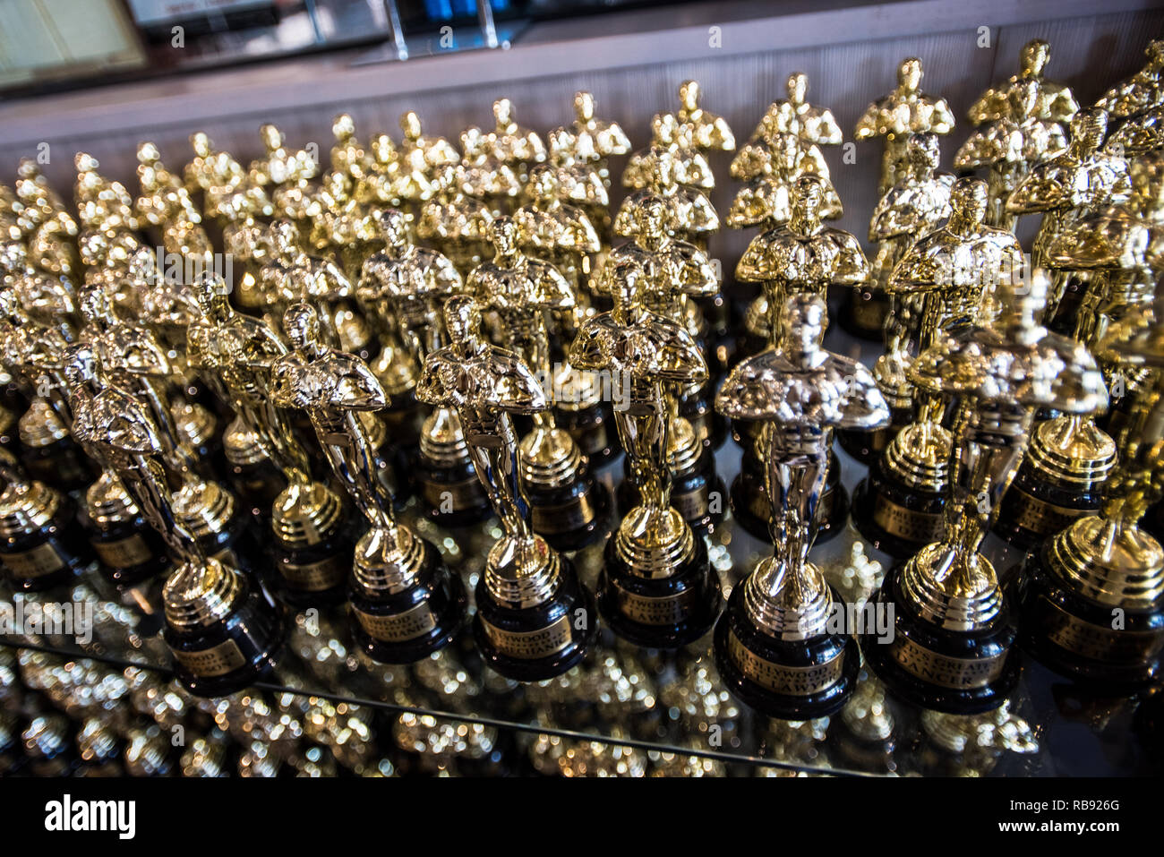 Replica statuetta oscar immagini e fotografie stock ad alta risoluzione -  Alamy