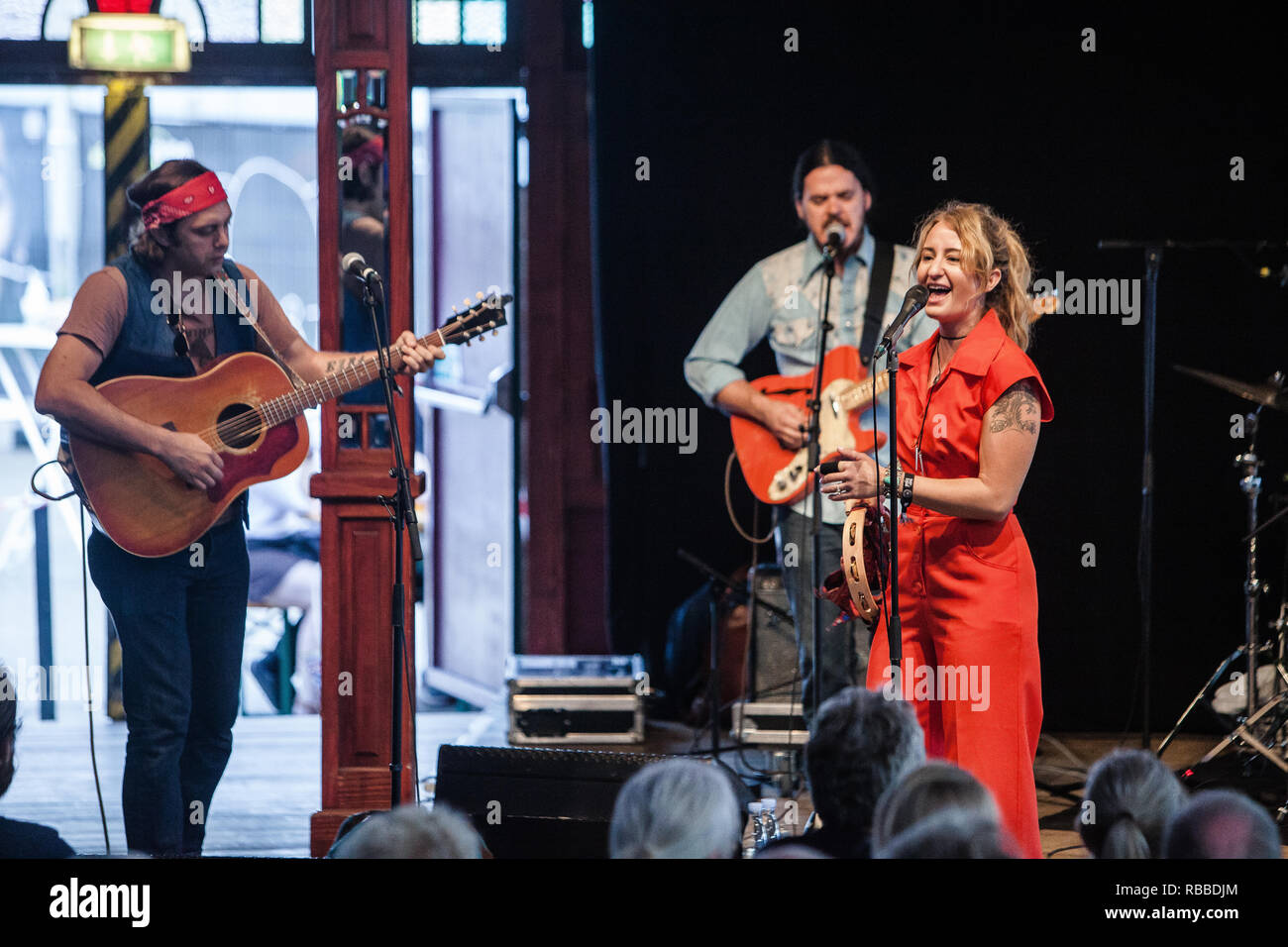 Il cantante americana, cantautore e musicista country Margo Prezzo esegue un concerto dal vivo presso il Danish folk, blues e il festival della musica country Tønder Festival 2016. Danimarca, 26/08 2016. Ad eccezione della Danimarca. Foto Stock