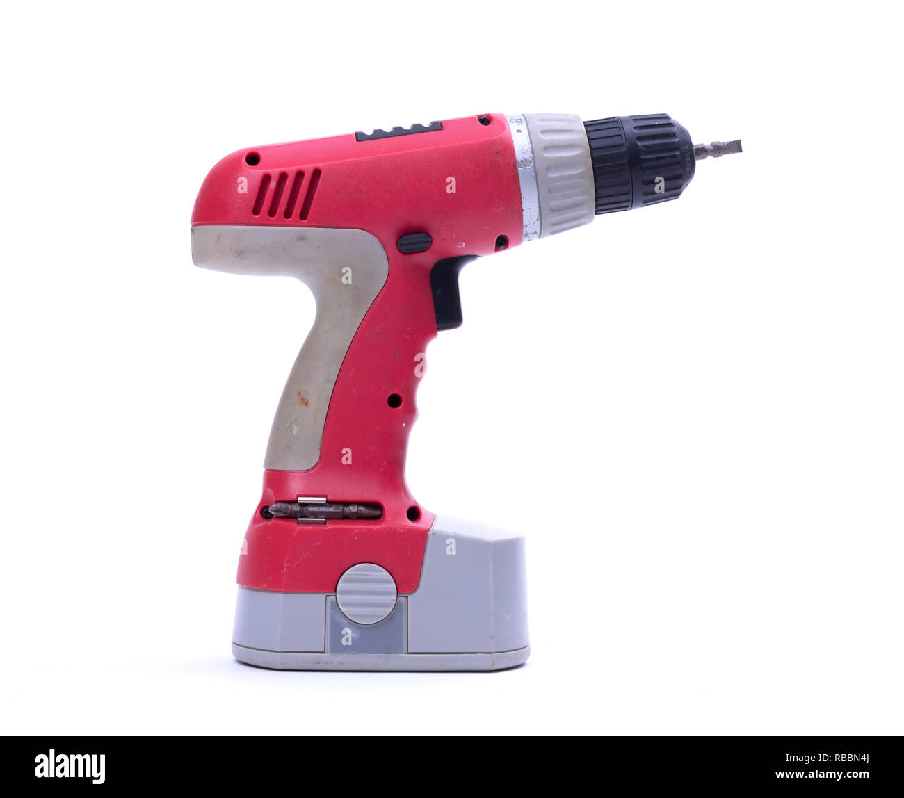 Giraviti a batteria o il trapano elettrico isolato su uno sfondo bianco Foto Stock