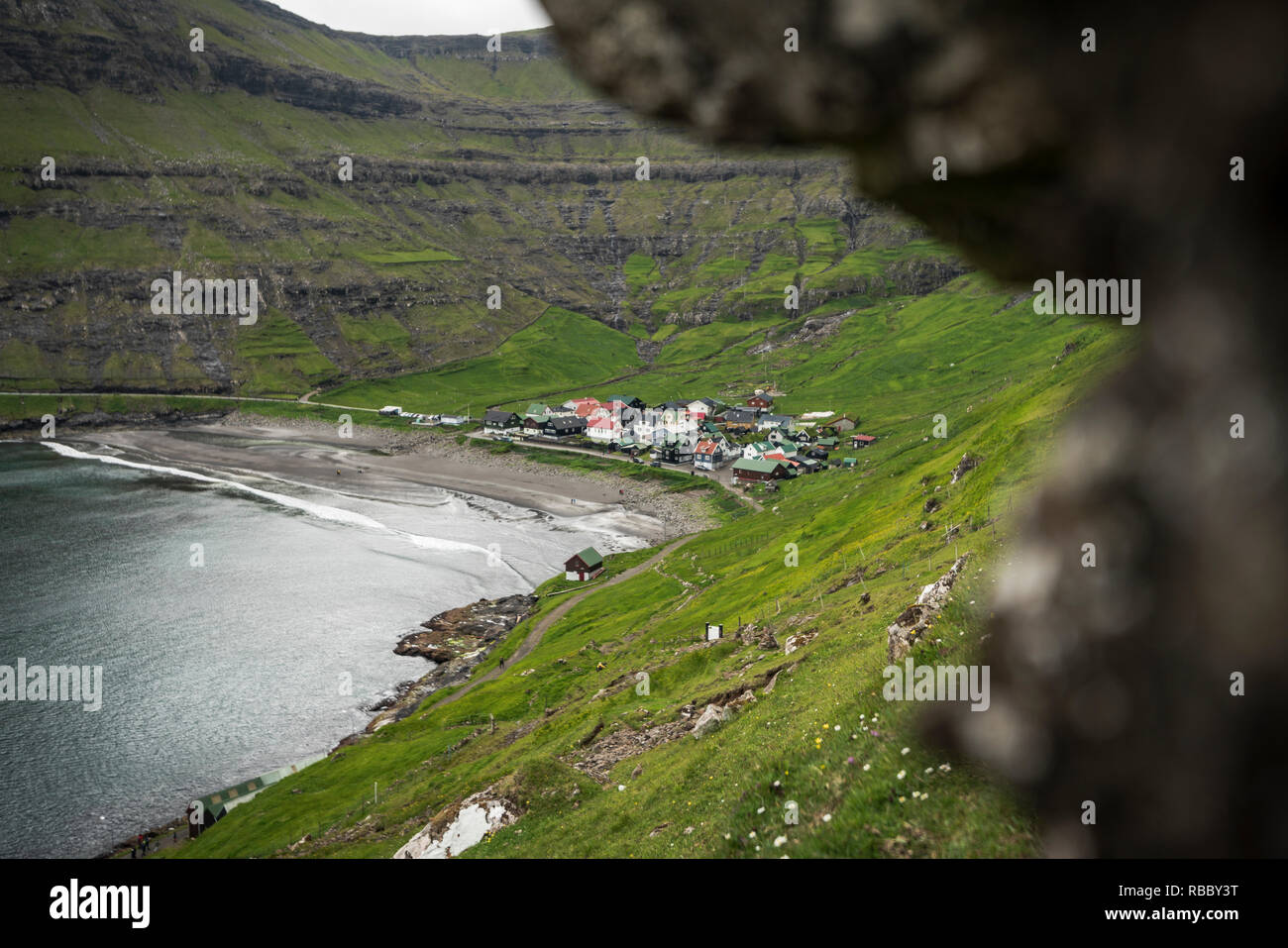 Villaggio costiero di Tjornuvik, Streymoy isola, isole Faerøer, Danimarca Foto Stock