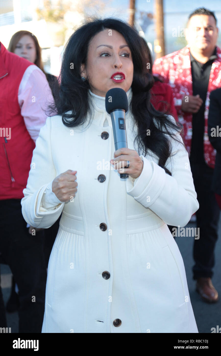 51Pacoima annuale parata di vacanza a partire cerimonia tenutasi a Pacoima City Hall dotata di: Nury Martinez Dove: Pacoima, Los Angeles, California, Stati Uniti quando: 08 Dic 2018 Credit: Guillermo Proano/WENN.com Foto Stock