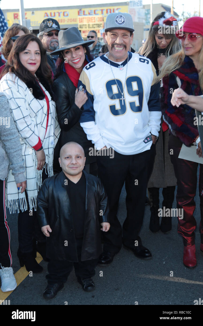 51Pacoima annuale parata di vacanza a partire cerimonia tenutasi a Pacoima City Hall dotata di: Danny Trejo, Nury Martinez, Stefni Valencia, Gabriel Pimentel dove: Pacoima, Los Angeles, California, Stati Uniti quando: 08 Dic 2018 Credit: Guillermo Proano/WENN.com Foto Stock