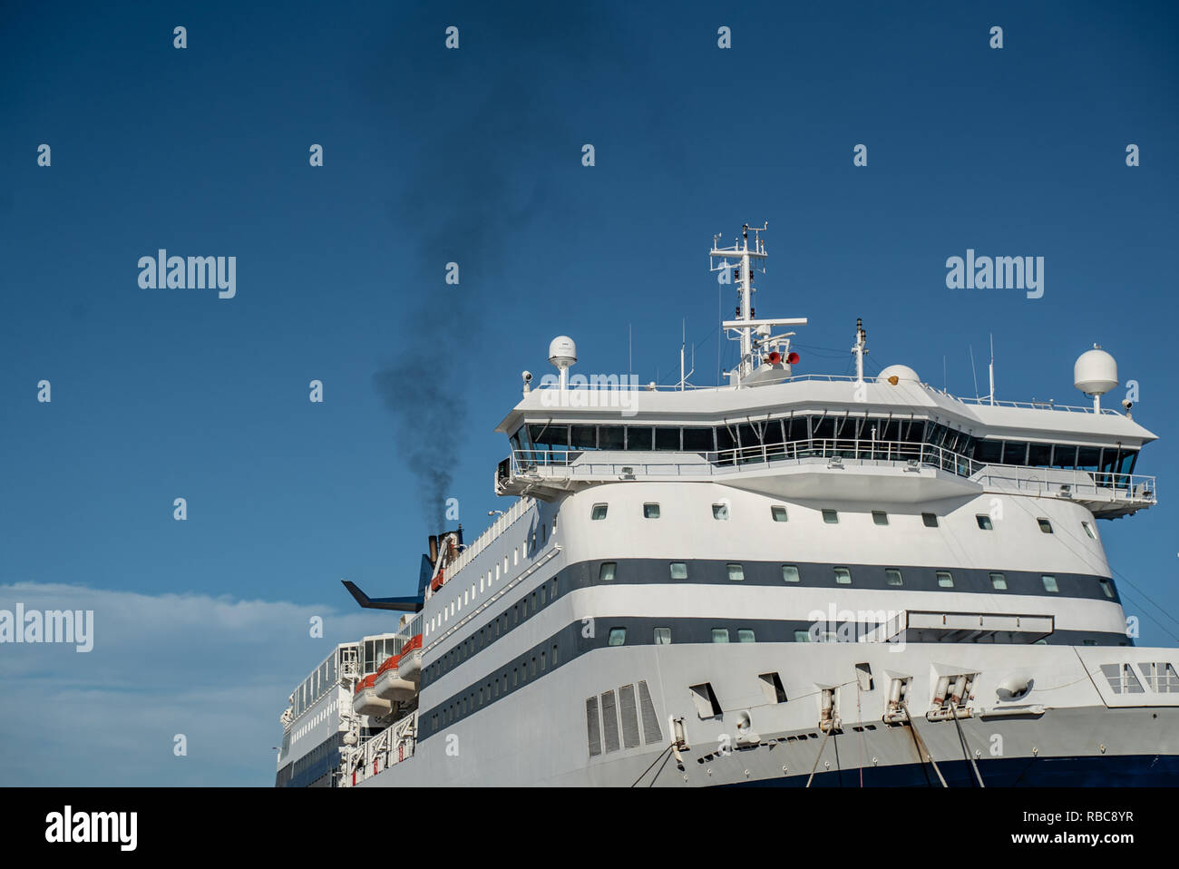 Traghetto nel porto di Olbia Sardegna Italia Foto Stock