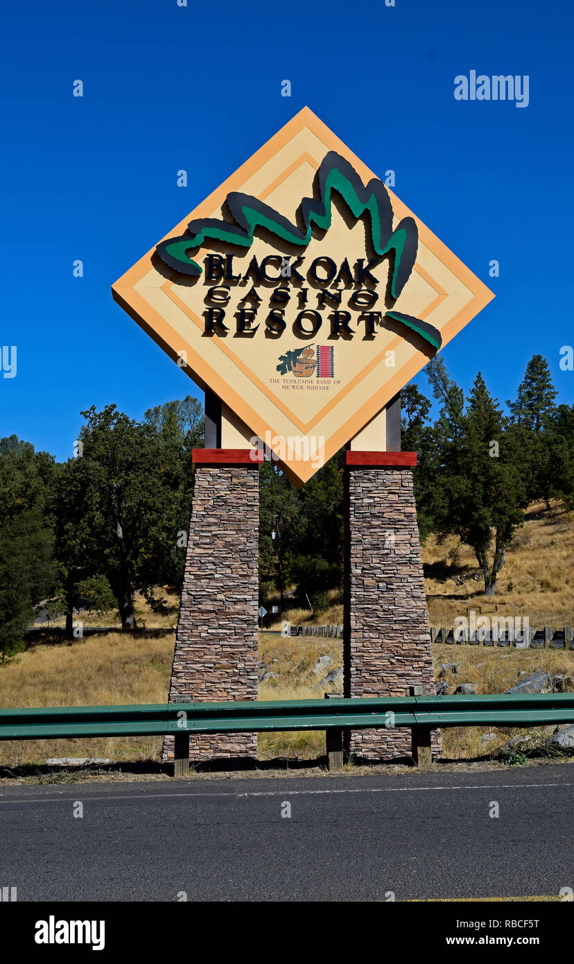 Nero Oaks Casino Resort, segno. Tuolumne, California. Foto Stock