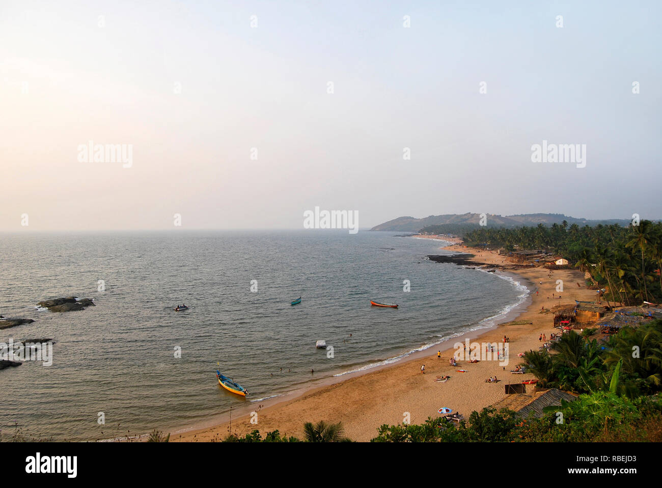 ANJUNA Beach, a Nord Goa, India, dicembre 2008, turistico a Anjuna Beach Foto Stock