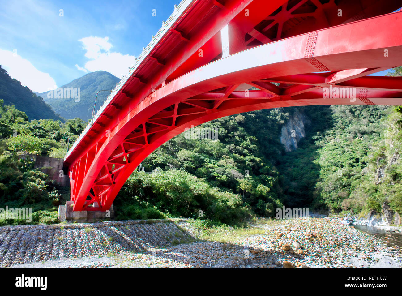 La Contea di Chiayi,Taiwan , Parco Nazionale di Taroko bridge e passeggiata in montagna con panorami mozzafiato. Foto Stock