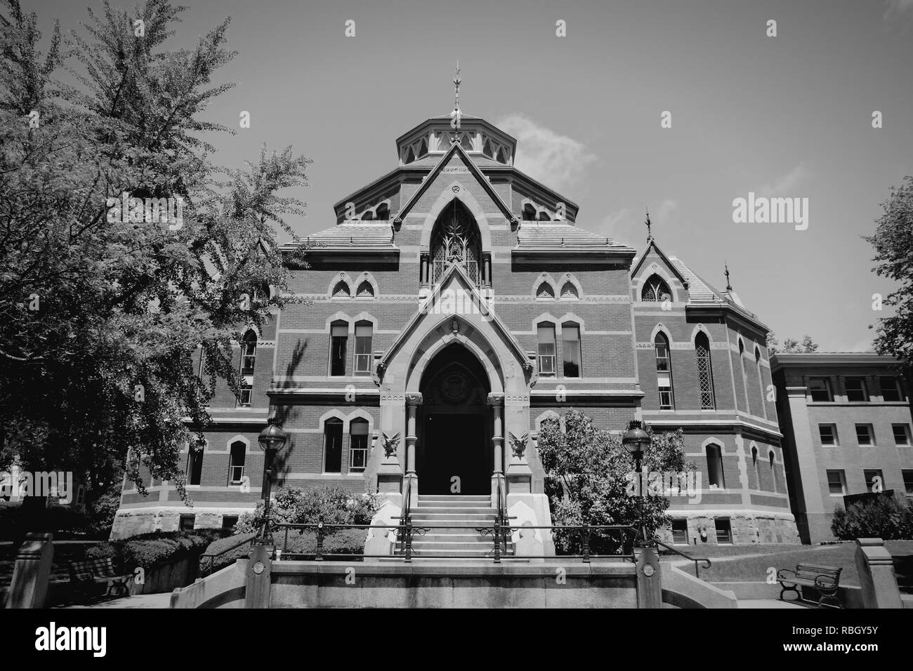 Providence, Rhode Island. Città del New England regione degli Stati Uniti. La Brown University, Dipartimento di Economia. Bianco e nero - tono retrò mon Foto Stock