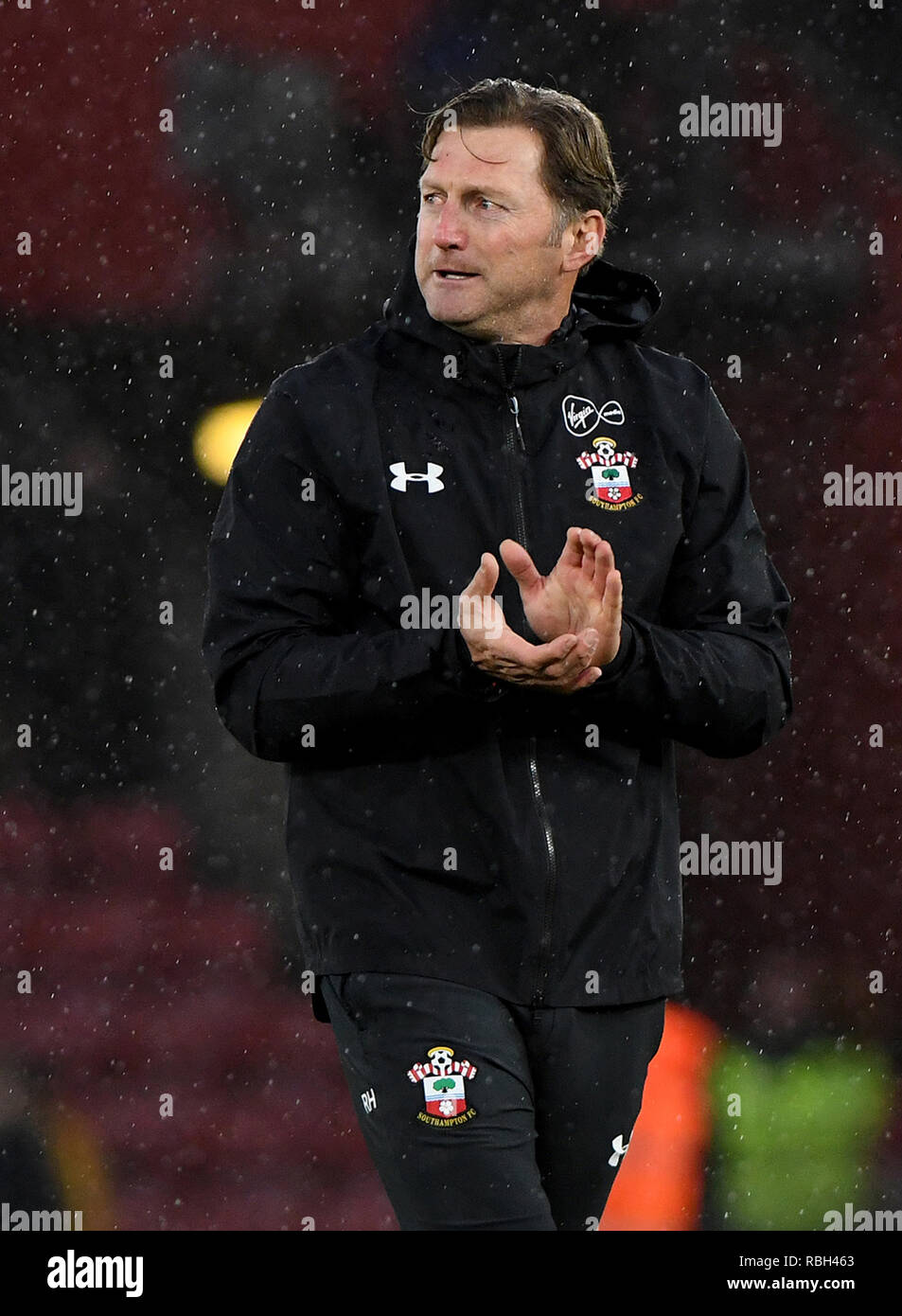 Ralph Hasenhuttl Southampton Manager elogia la folla a tempo pieno - Southampton v Arsenal, Premier League, St Mary's Stadium, Southampton - XVI D Foto Stock