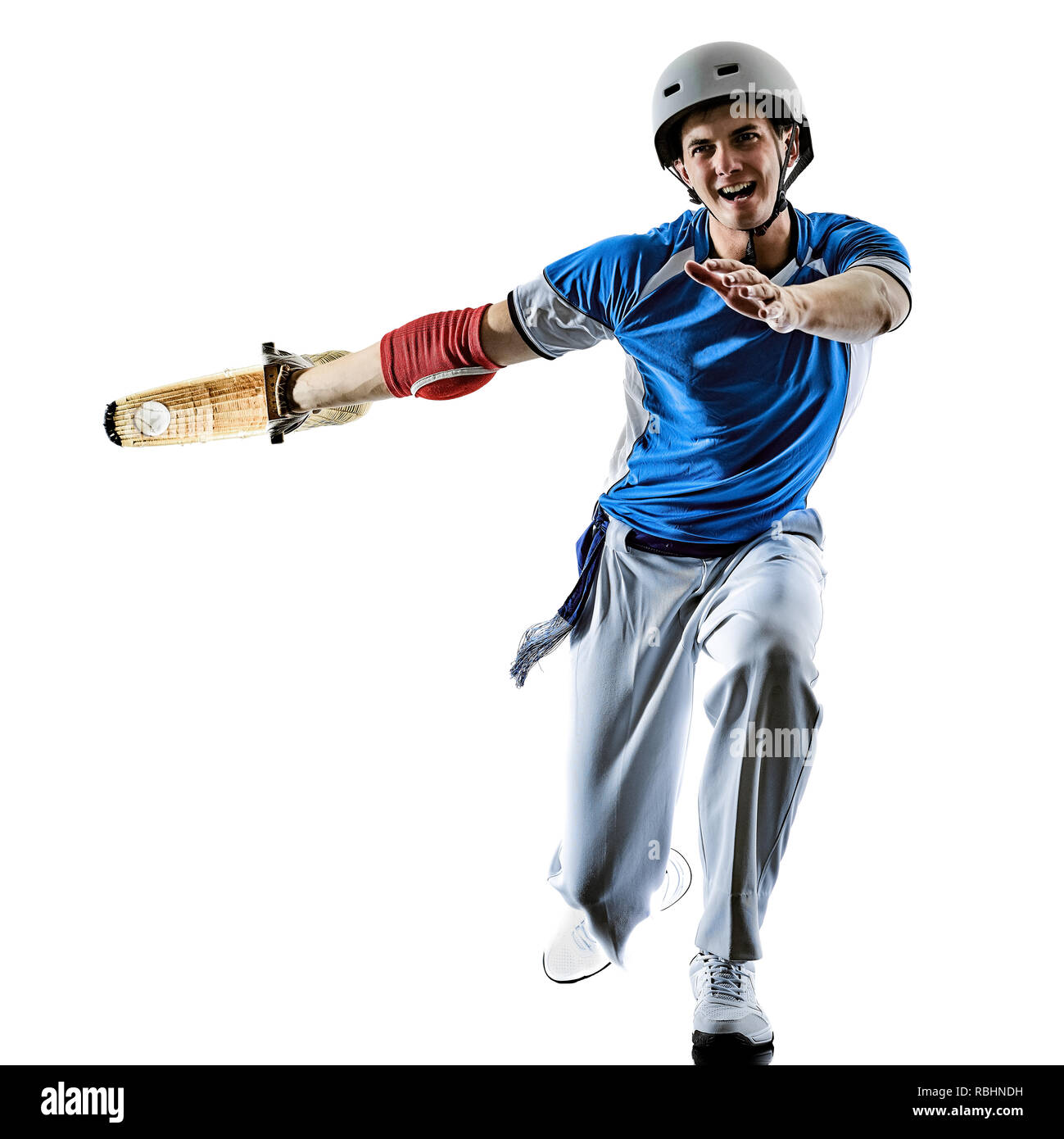 Un caucasian jai alai pelota basca Cesta Punta player uomo isolato su sfondo bianco silhouette Foto Stock