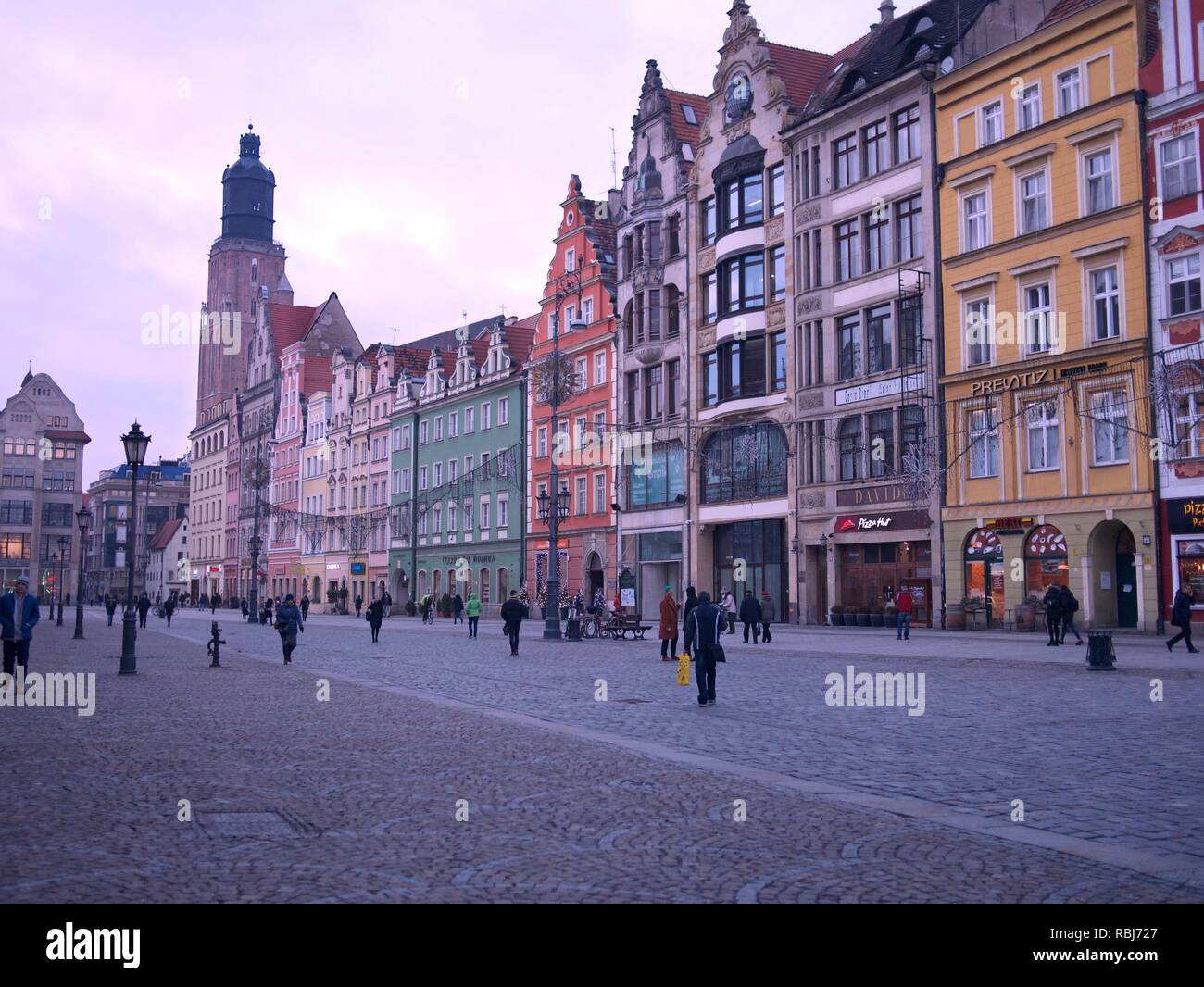 Piazza del mercato o Rynek in inverno, Wroclaw, Polonia Foto Stock