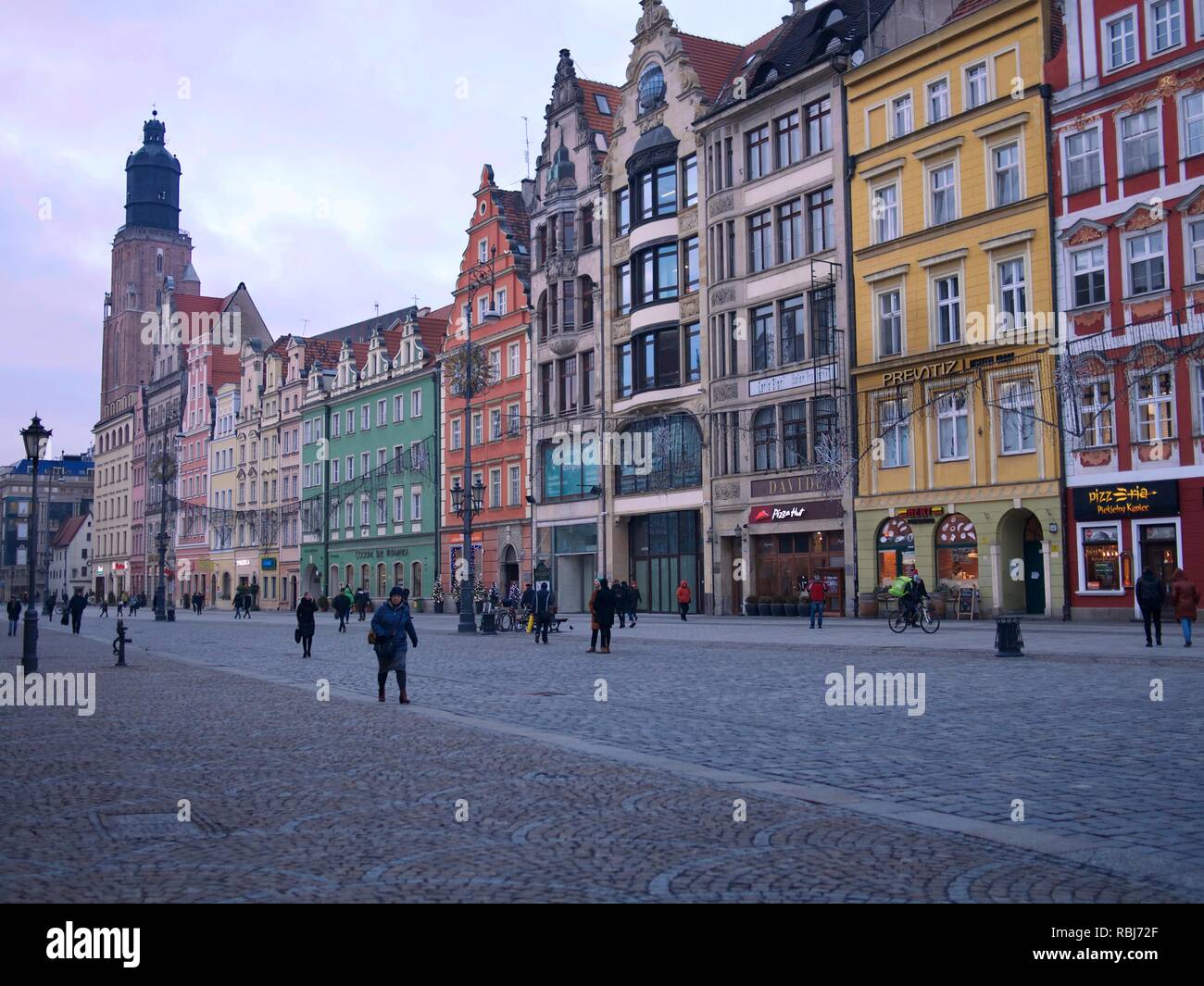 Piazza del mercato o Rynek in inverno, Wroclaw, Polonia Foto Stock