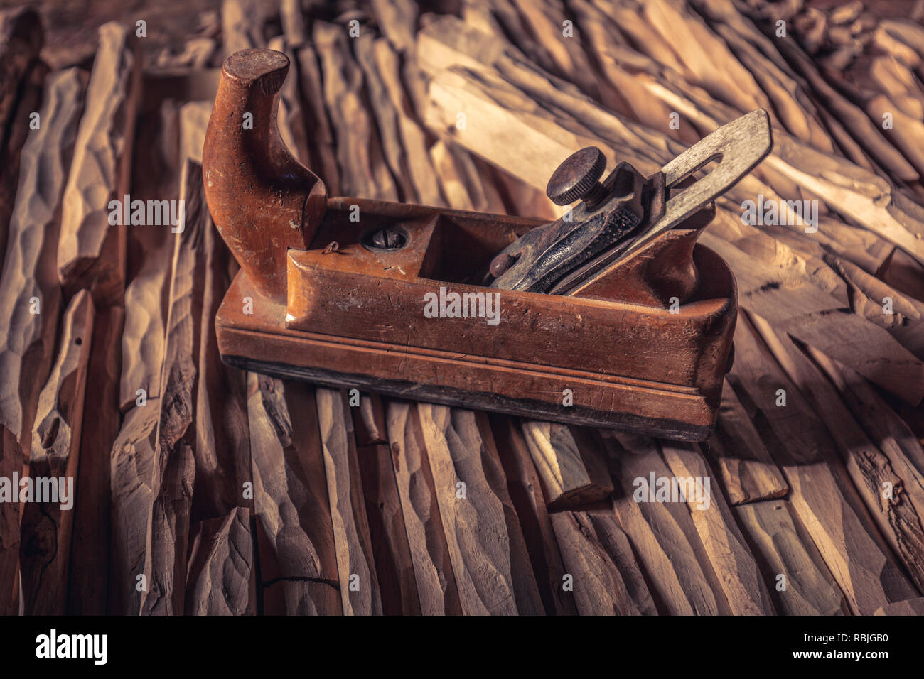 Vintage Pialla a mano in legno intagliato Foto Stock