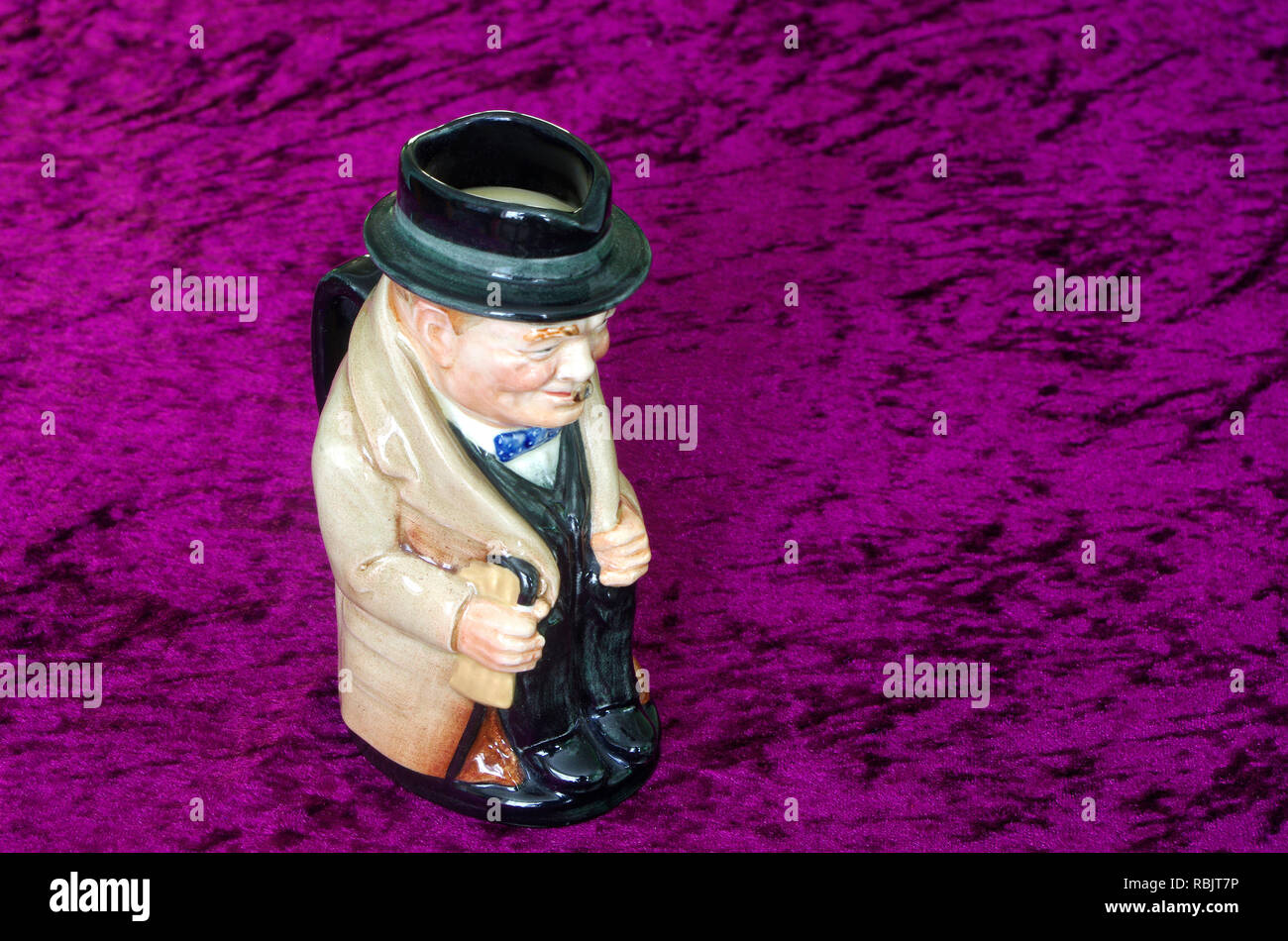 Royal Doulton Toby brocca raffigurante Sir Winston Churchill, REGNO UNITO Foto Stock