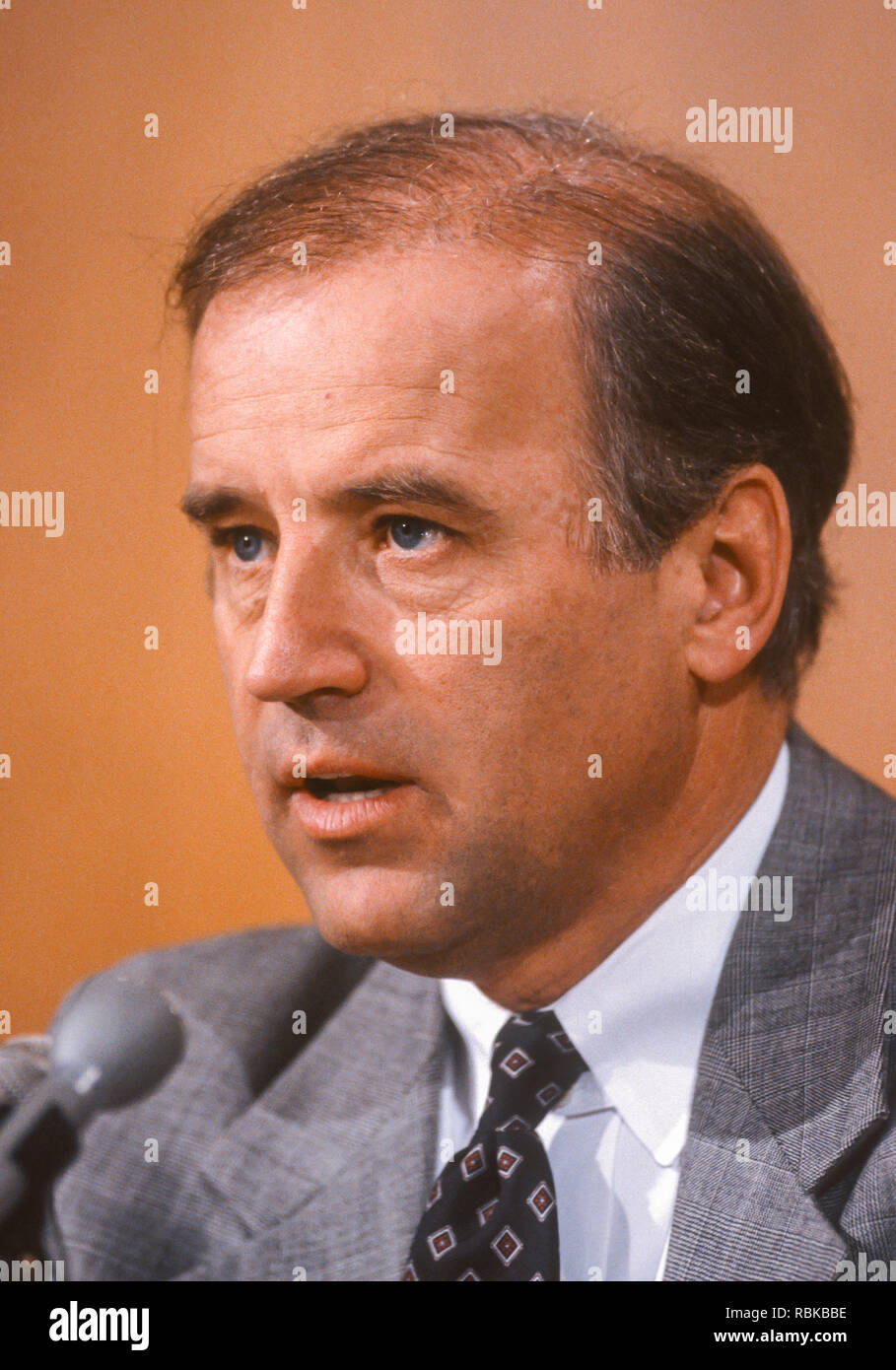 WASHINGTON, DC, Stati Uniti d'America - 19 Marzo 1991: U.S. Il senatore Joseph Biden (D-Delaware), Presidente U.S. Senato Comitato Giudiziario. Foto Stock