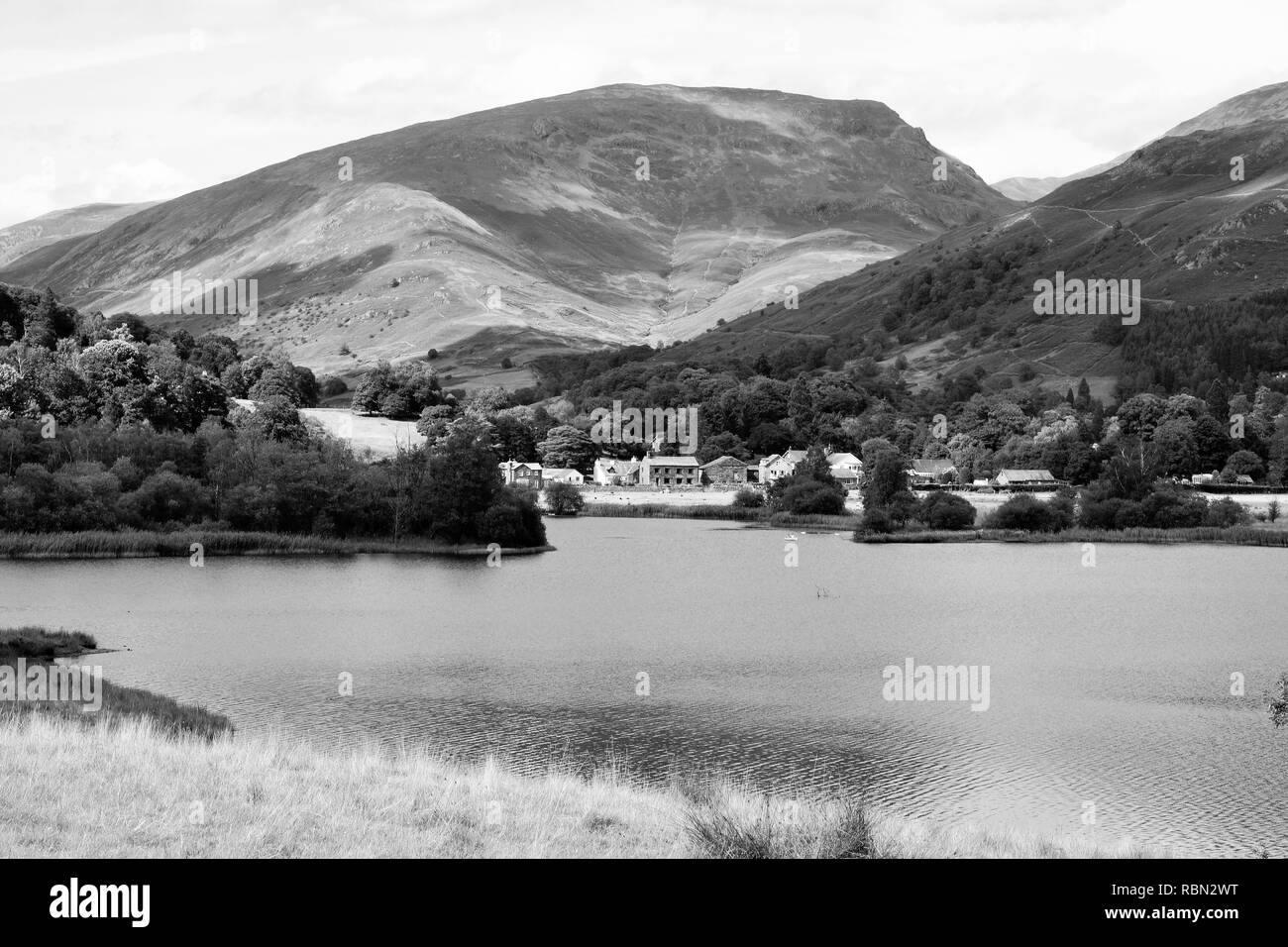 Cumberland, Cumbria, Lake District, North West, England Lakes, Mere, tè pomeridiano, Elegant Lady, Hillside View, River, Fells, Visitor, Adventure. Foto Stock