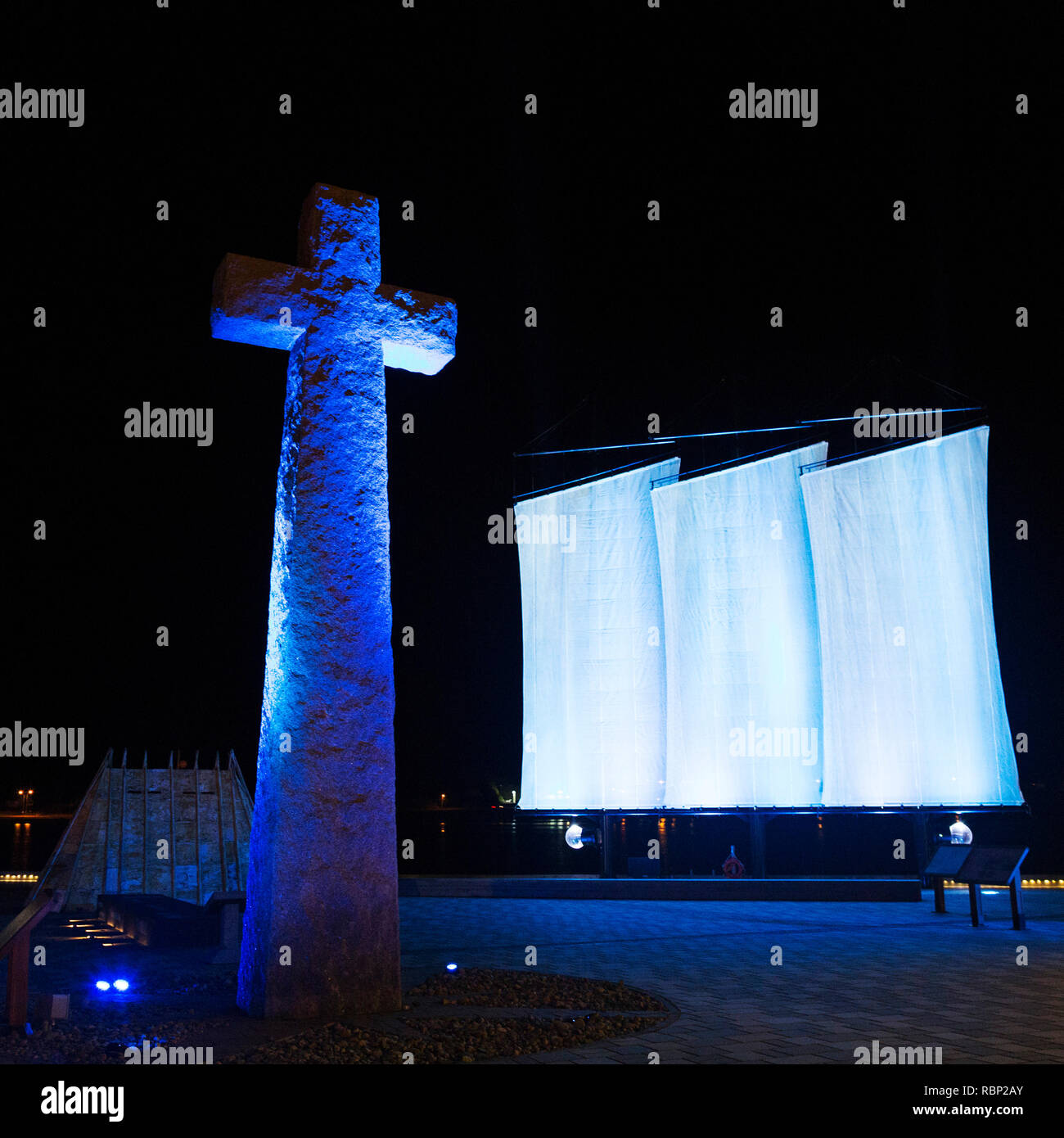 Jacques Cartier un Monumento Storico Nazionale in corrispondenza del sito di Gaspé in Quebec, Canada. Il monumento si trova in memoria dell'esploratore francese la nave di atterraggio a Foto Stock