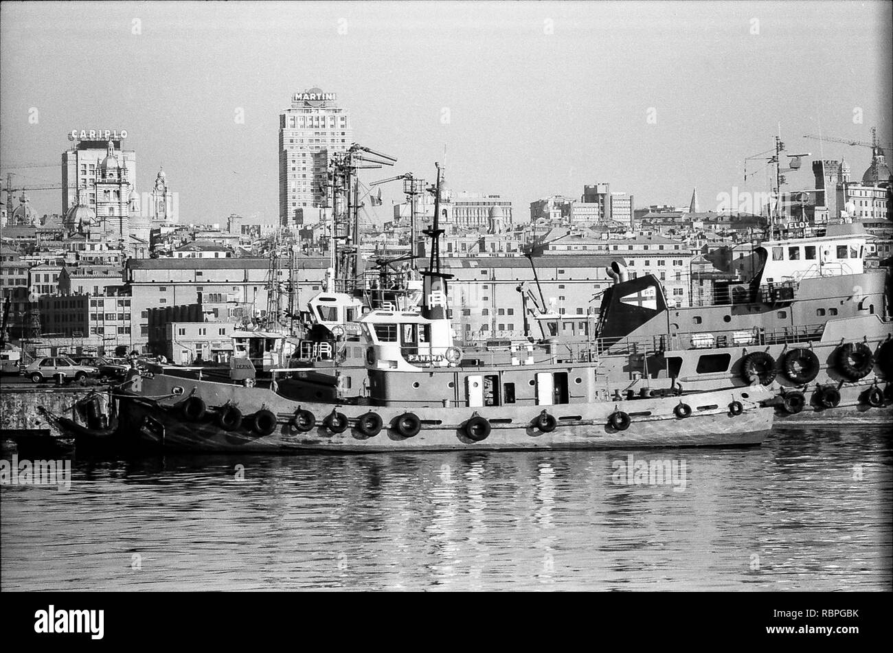 Il porto di Genova waterfront,Genova,l'Italia,1990. Foto Stock