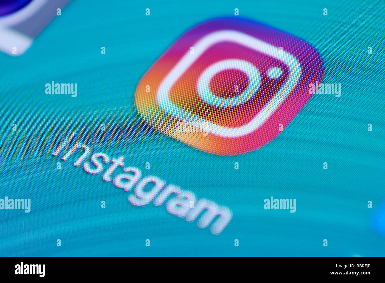 Instagram icona applicazione sul cellulare touch screen (Android). Macro shot con bassa profondità di campo. Foto Stock