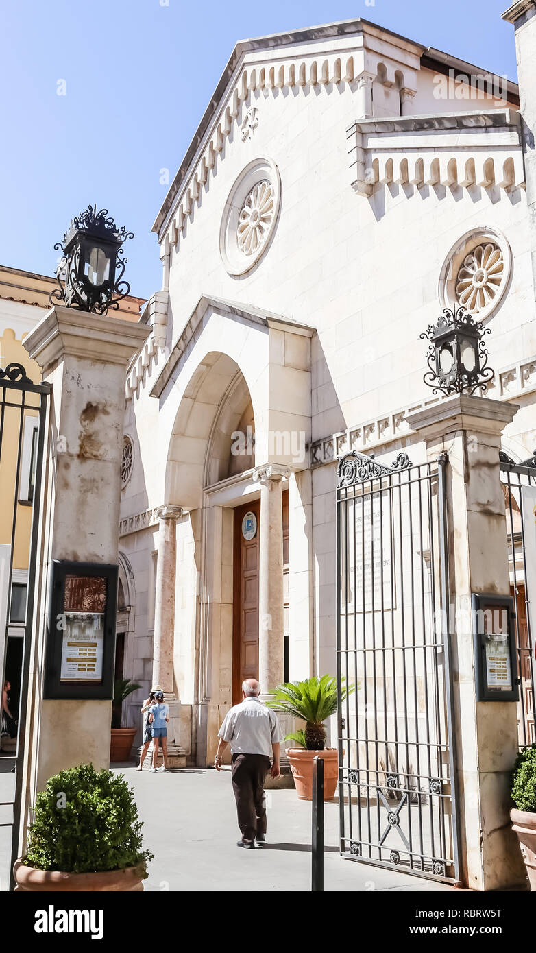 Cattedrale dei Santi Filippo e Giacomo di Sorrento, Italia Foto Stock