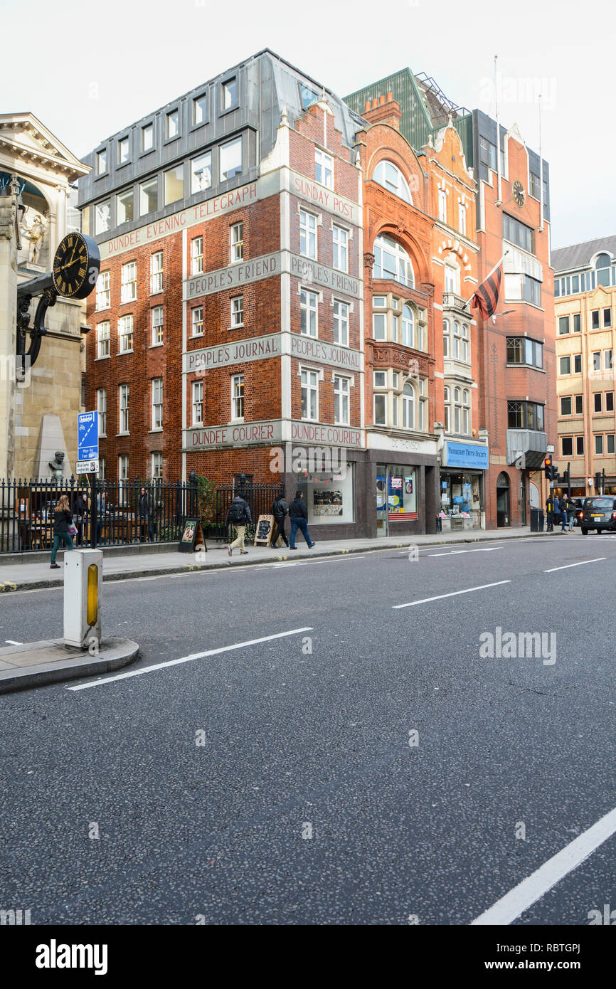 Ex HQ di domenica Post, del popolo, amico del popolo ufficiale e Dundee Courier edificio sul Fleet Street, Londra, Regno Unito Foto Stock