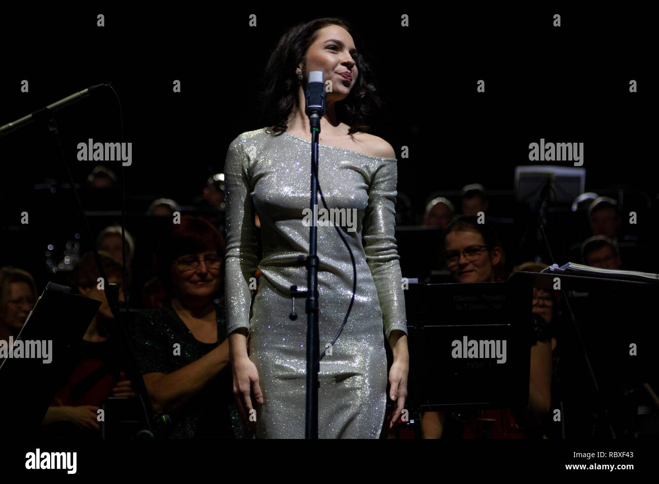 Szamotuly, Polonia 5 gen 2019. Concerto del nuovo anno di Poznan Philharmonic Orchestra di Szamotuly. Soprano - Patricia Janeckova Foto Stock