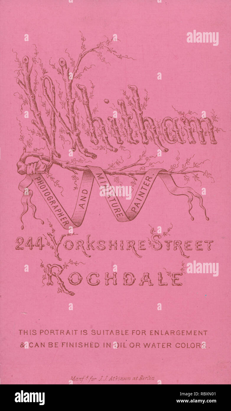 Pubblicità vittoriano CDV (Carte De visite) che mostra l'illustrazione e la calligrafia da Whitham Fotografo e Pittore in miniatura, 244 Yorkshire Street, Rochdale Foto Stock
