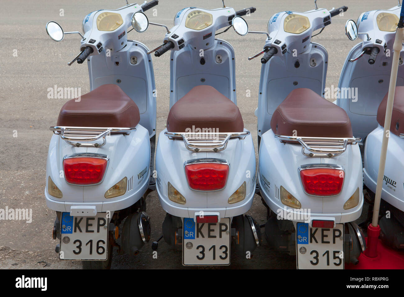 Moped Rental Immagini e Fotos Stock - Alamy