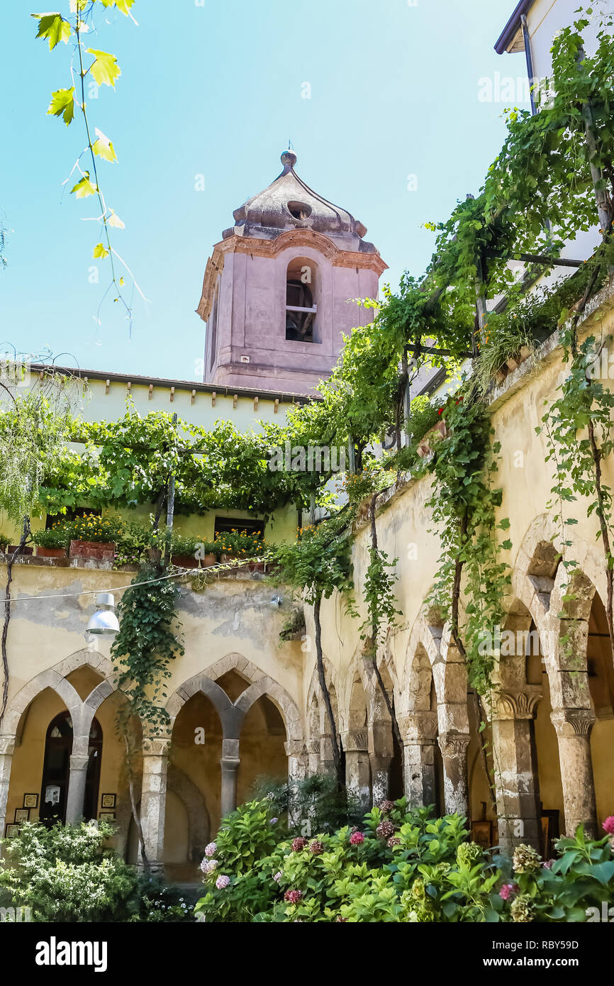Chiesa e Convento di San Francesco, Sorrento, Italia. Foto Stock