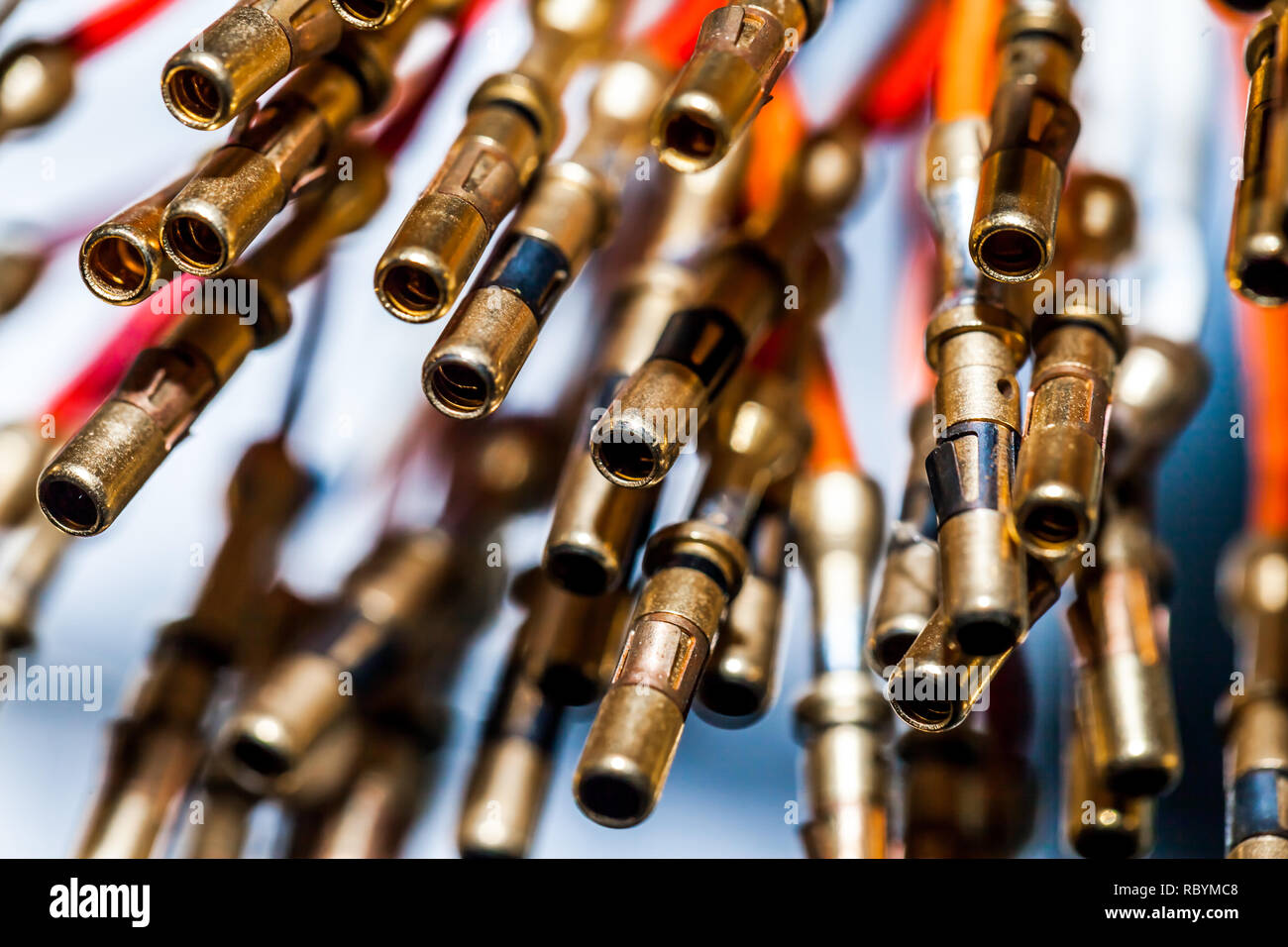 Femmina industriale (socket) di piedini di contatto. Close-up. Foto Stock