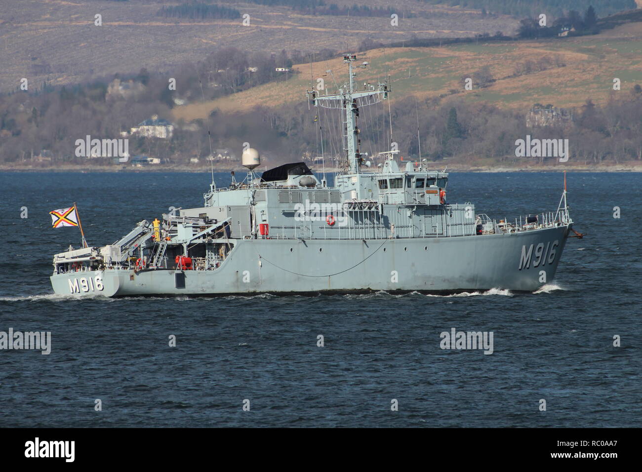 BNS Bellis (M916), un fiore-class minehunter belga della Marina Militare, sul suo viaggio in entrata per esercitare congiuntamente il guerriero 14-1. Foto Stock