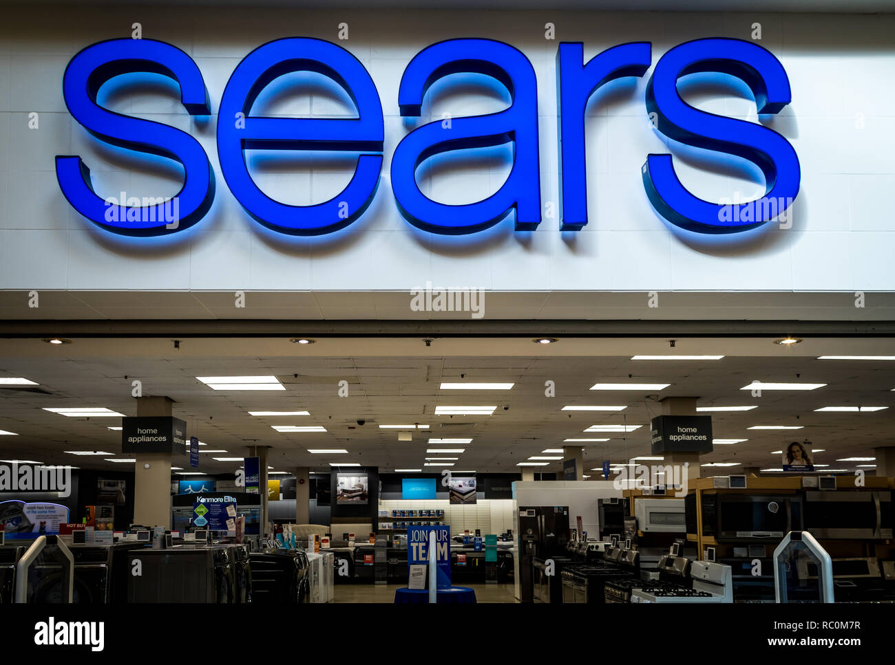 Rockaway NJ - Gennaio 11, 2019: Sears store presso il centro commerciale Rockaway pubblicità sconti dopo le vacanze Foto Stock