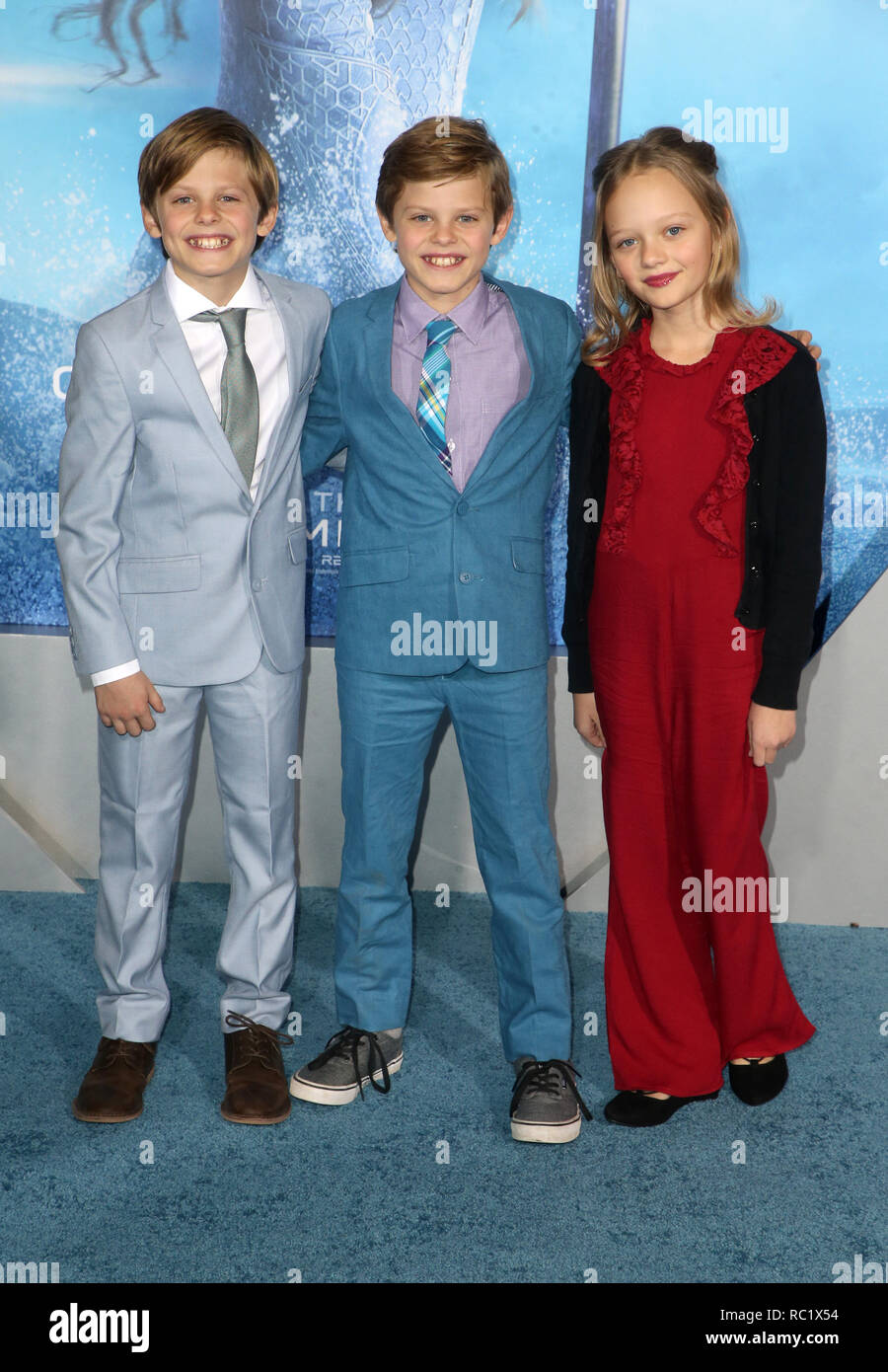 Premiere della Warner Bros Foto' 'Aquaman' dotata di: Cameron Crovetti, Nicholas Crovetti, Ivy George dove: Hollywood, California, Stati Uniti quando: 12 Dic 2018 Credit: FayesVision/WENN.com Foto Stock