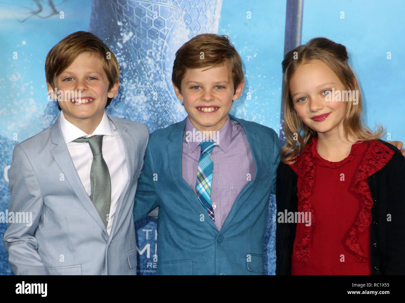Premiere della Warner Bros Foto' 'Aquaman' dotata di: Cameron Crovetti, Nicholas Crovetti, Ivy George dove: Hollywood, California, Stati Uniti quando: 12 Dic 2018 Credit: FayesVision/WENN.com Foto Stock
