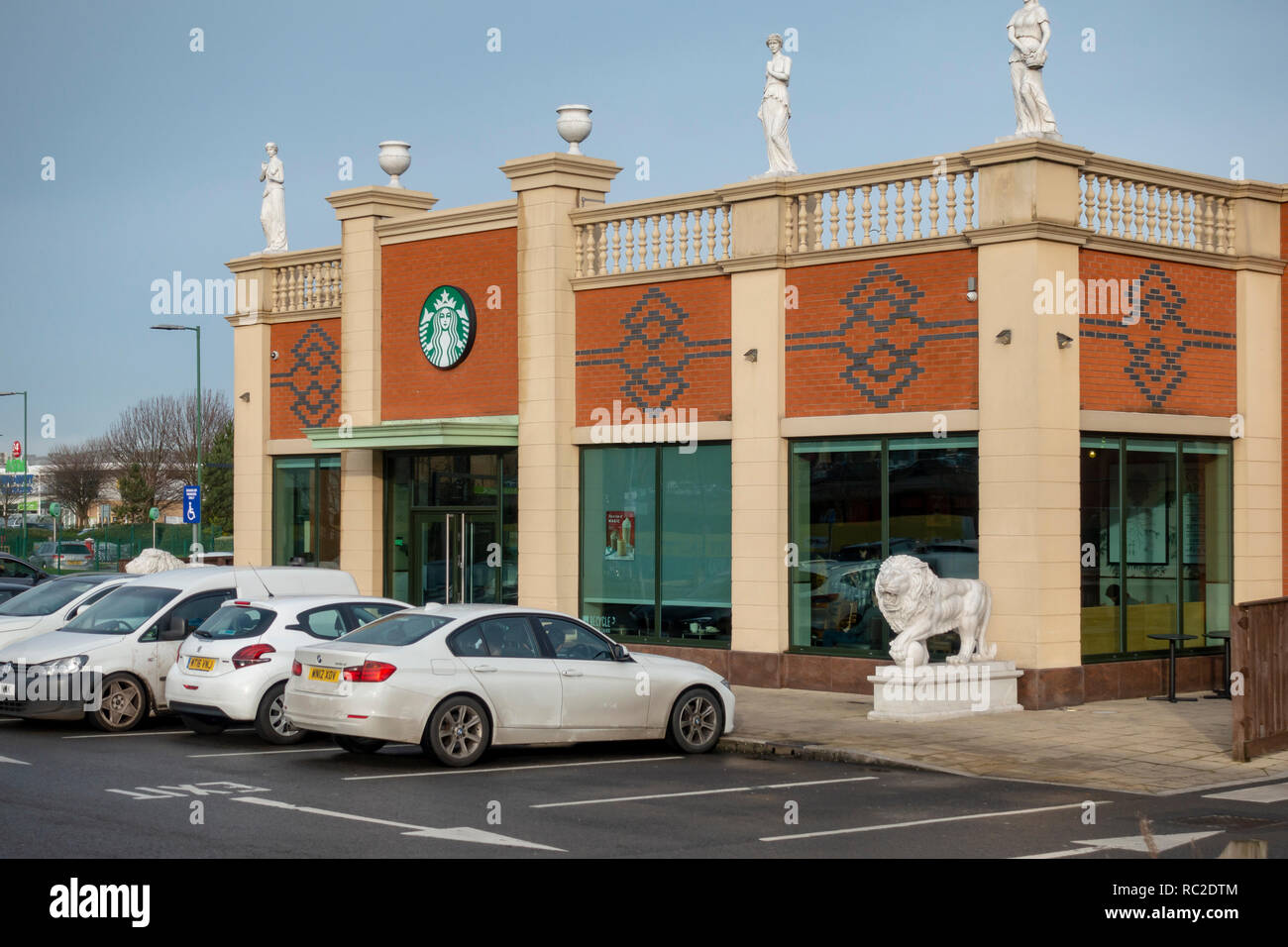 Starbucks Coffee shop in Trafford Park Manchester Foto Stock