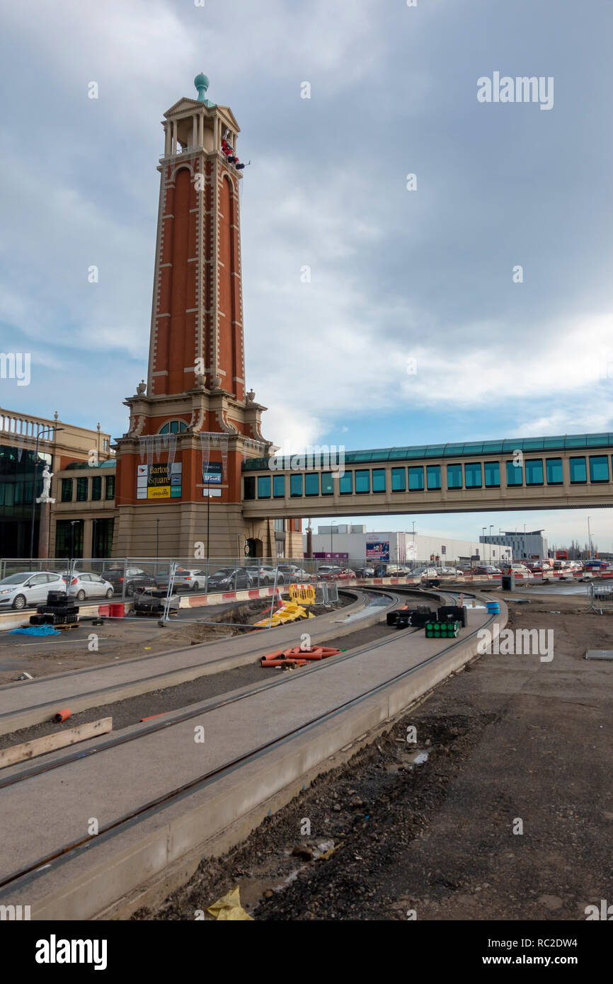 Metrolink Trafford Park di costruzione della linea vicino al Intu Trafford Centre Foto Stock