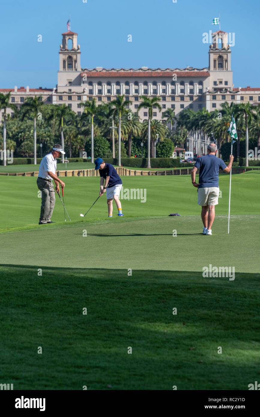Lezioni di golf al Breakers resort a Palm Beach, Florida. (USA) Foto Stock