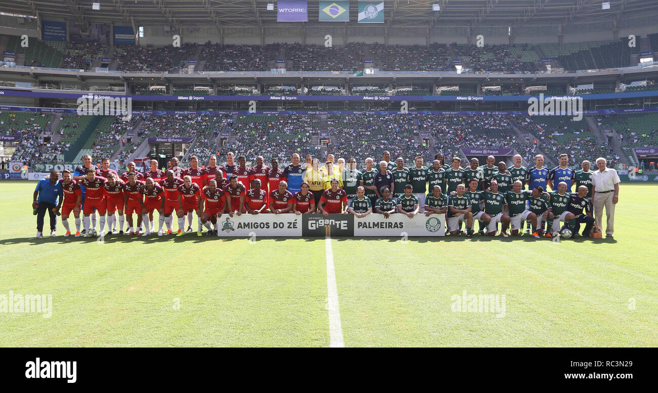 Sao Paulo, Brasile. Il 13 gennaio 2019. AMIGOS DO ZÉ ROBERTO X PALMEIRAS - Amici di Zé Roberto contro il Palmeiras. Addio gioco dell'ex-giocatore Zé Roberto, nell'Arena Allianz Park. (Foto: Cesar Greco/Fotoarena) Credito: Foto Arena LTDA/Alamy Live News Foto Stock