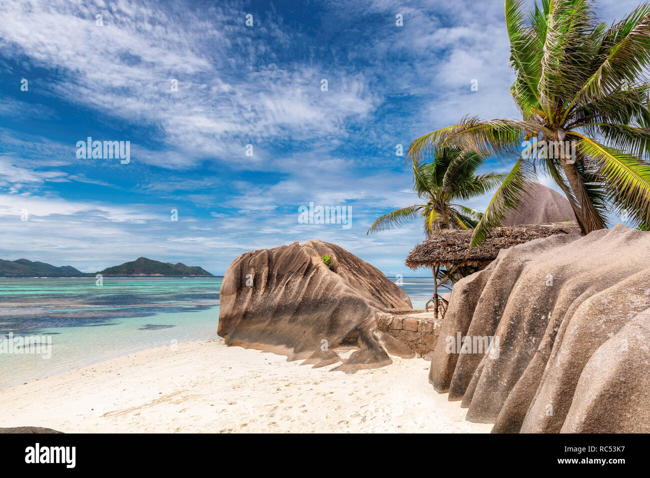 Esotica spiaggia su Seychelles, Anse Source d'Argent, La Digue Island. Foto Stock