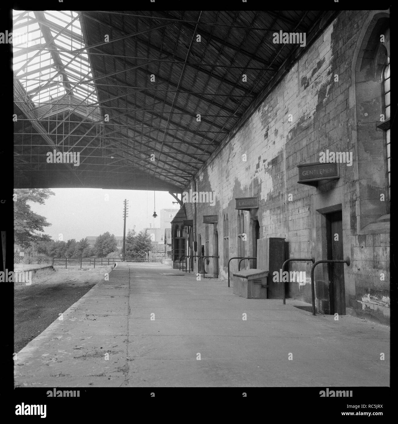 Tadcaster Station Station Road, Tadcaster, North Yorkshire, 1966-1970. Creatore: Eileen Deste. Foto Stock