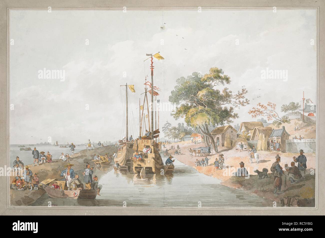 Vista della Chinese Grand Canal. Le navi a vela e chiatte in un canale, con figure seduta sulle sponde su entrambi i lati, il lago sulla sinistra e cottage sotto gli alberi sulla destra. Firmato con la sigla a fondo a destra e annotato a matita sul tergo: 'Canal & Lago. Oct.r 1793'. Incollato sul monte con washlines. Descritto come "una vista sul Canal Grande, dove esso viene trasportato lungo il lato di un grande lago e diviso da esso da un forte argine di terra. In questo luogo la bargemen erano alacremente impiegato nel metterci il singolo di grandi alberi e la formatura di altri costituito da due pezzi che ruotando Foto Stock