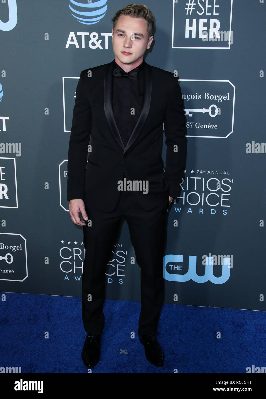 Santa Monica, Stati Uniti. Xiii gen, 2019. SANTA MONICA, Los Angeles, CA, Stati Uniti d'America - 13 gennaio: Ben Hardy arriva alla ventiquattresima edizione critica' Choice Awards tenutosi presso la Barker Hangar su gennaio 13, 2019 in Santa Monica, Los Angeles, California, Stati Uniti. (Foto di Xavier COLLIN/Image Press Agency) Credito: Image Press Agency/Alamy Live News Foto Stock