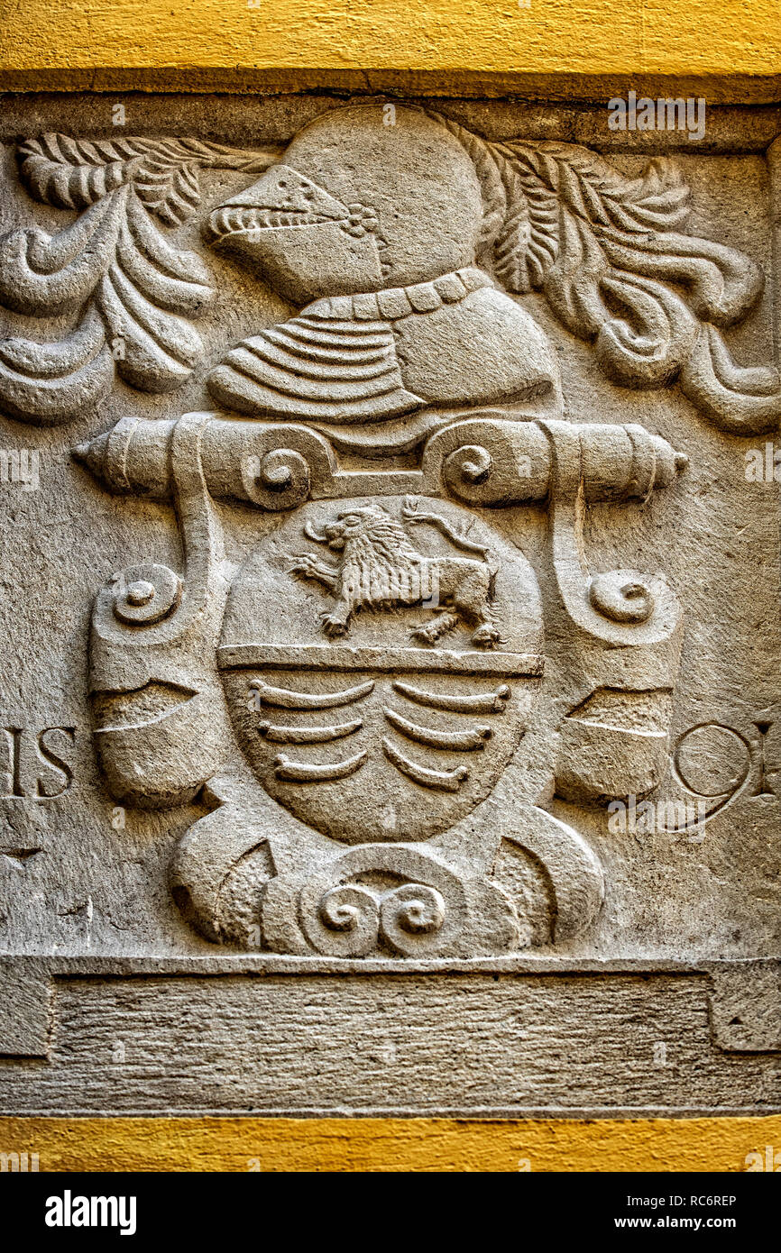 Italia Basilicata Venosa emblema sulla nobile palazzo Foto Stock