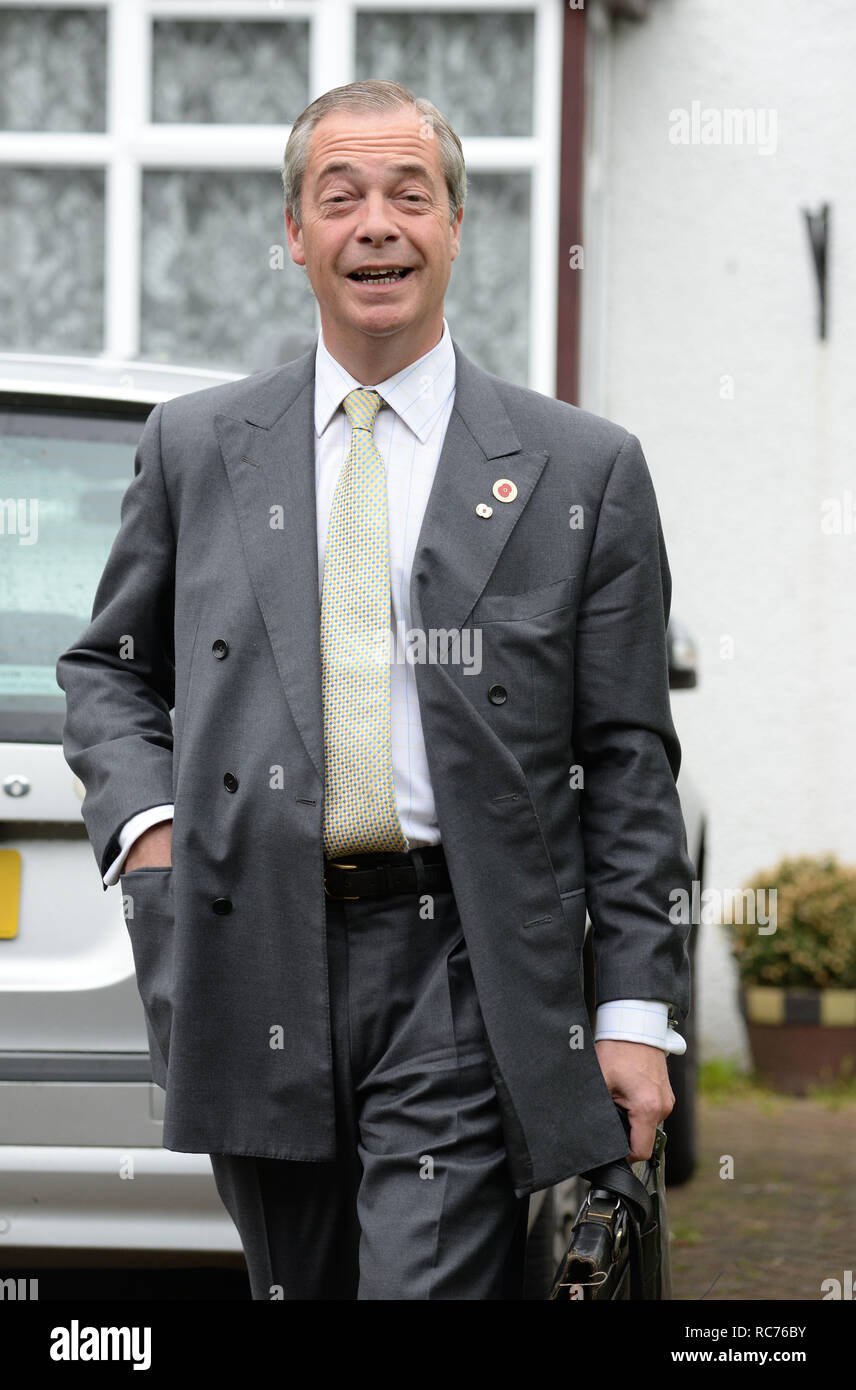 Leader UKIP Nigel Farage lasciando la sua casa vicino a Biggin Hill nel Kent con: Nigel Farage dove: Kent, Regno Unito quando: 01 lug 2016 Credit: Steve Finn/WENN Foto Stock