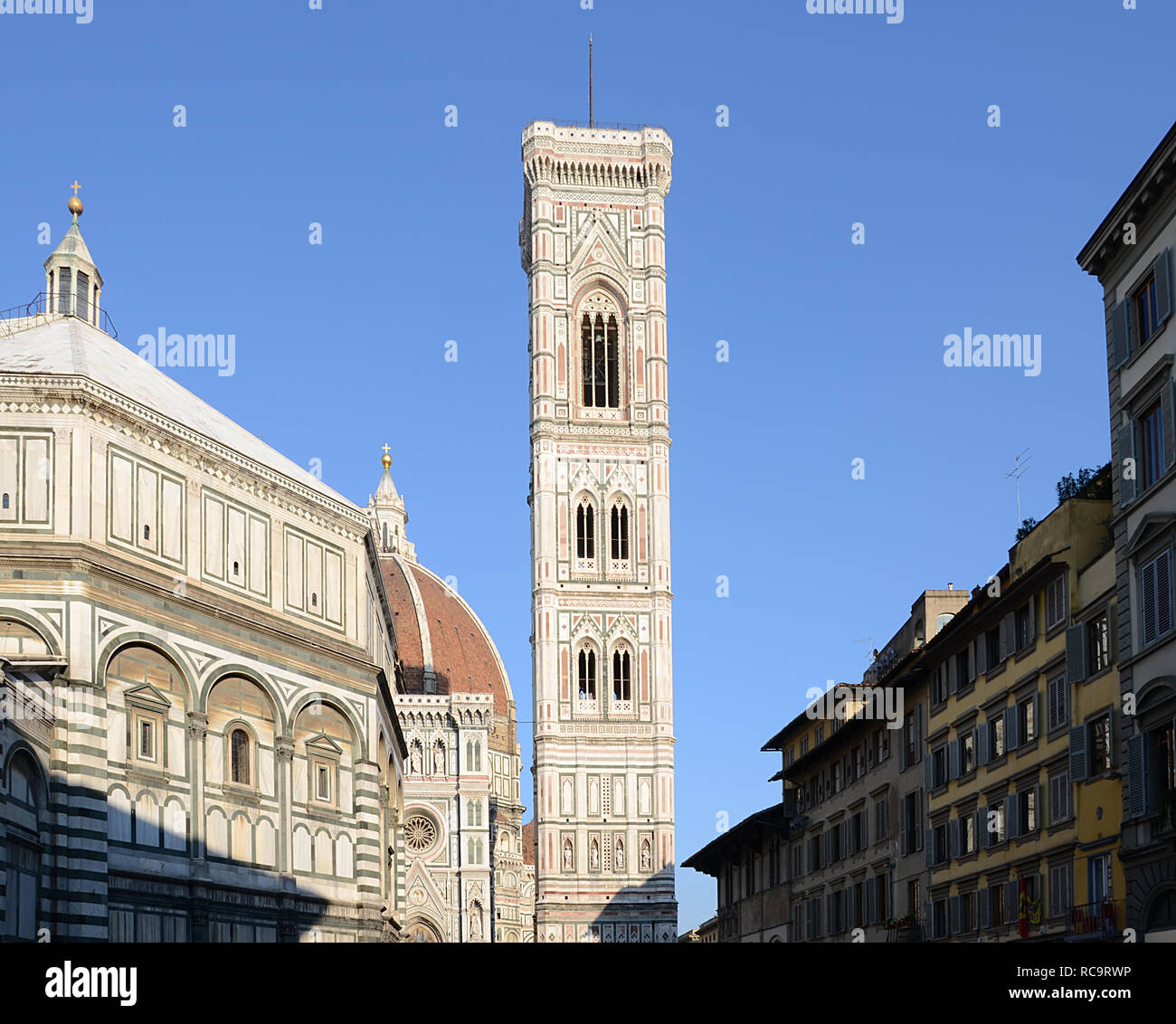 Vista del Campanile di Giotto nella città di Firenze Foto Stock