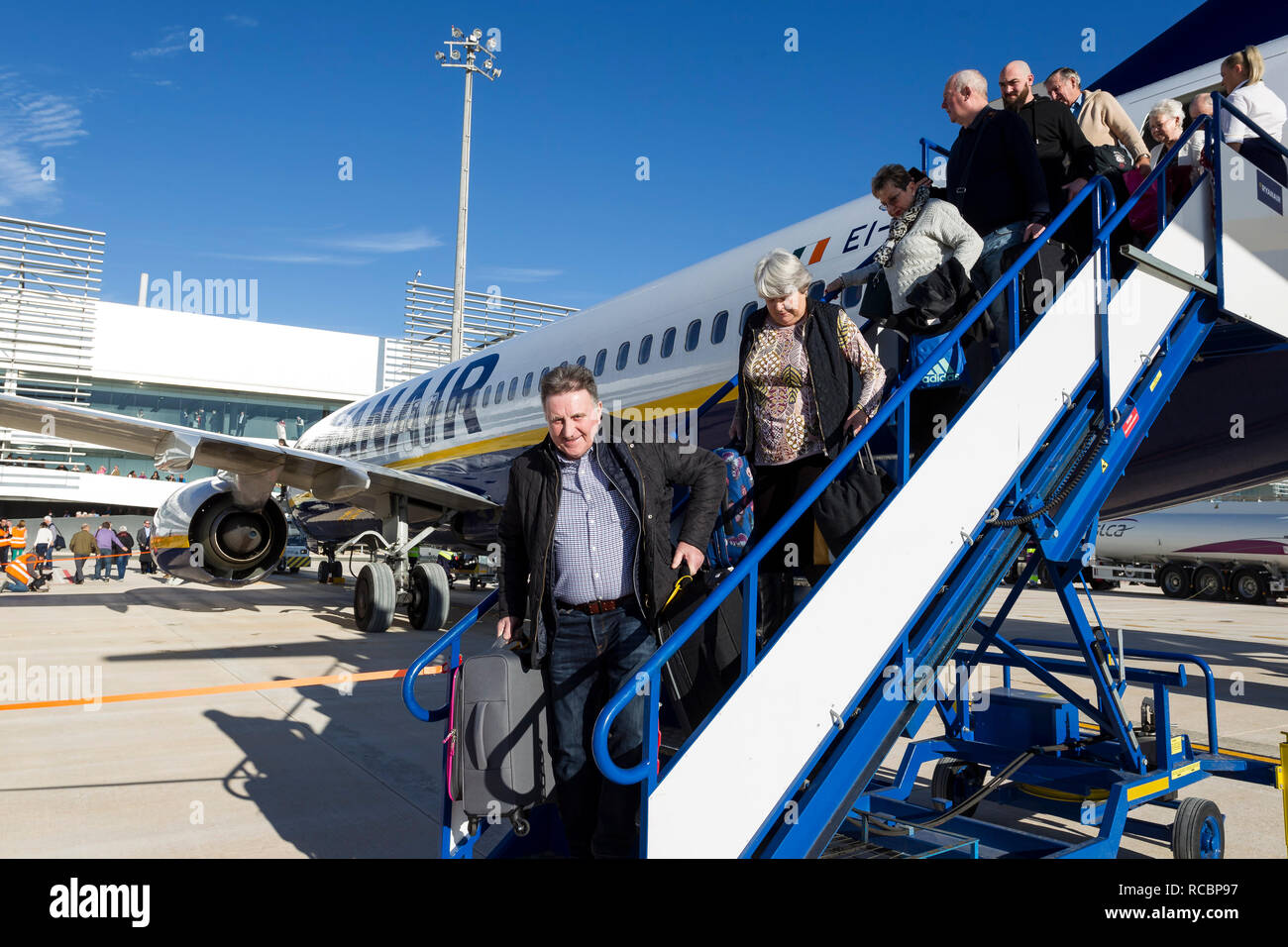 Murcia, Spagna. Il 15 gennaio, 2019. Apertura e orario di arrivo del primo volo all'aeroporto © ABEL F. ROS/Alamy Live News Foto Stock