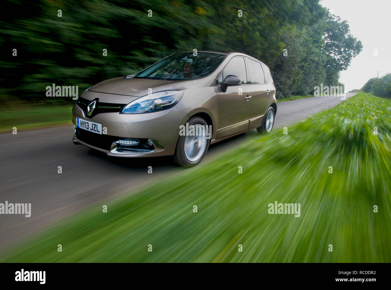 2013 Renault Scenic monovolume francese di veicolo per il trasporto di persone Foto Stock